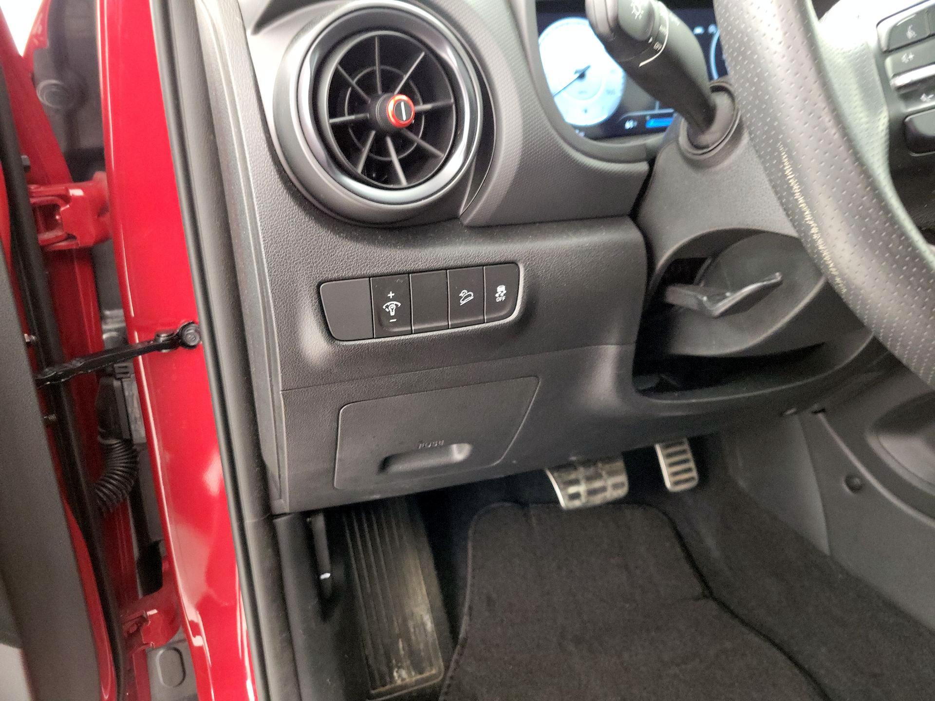 Thumbnail: 2022 Hyundai Kona - 13