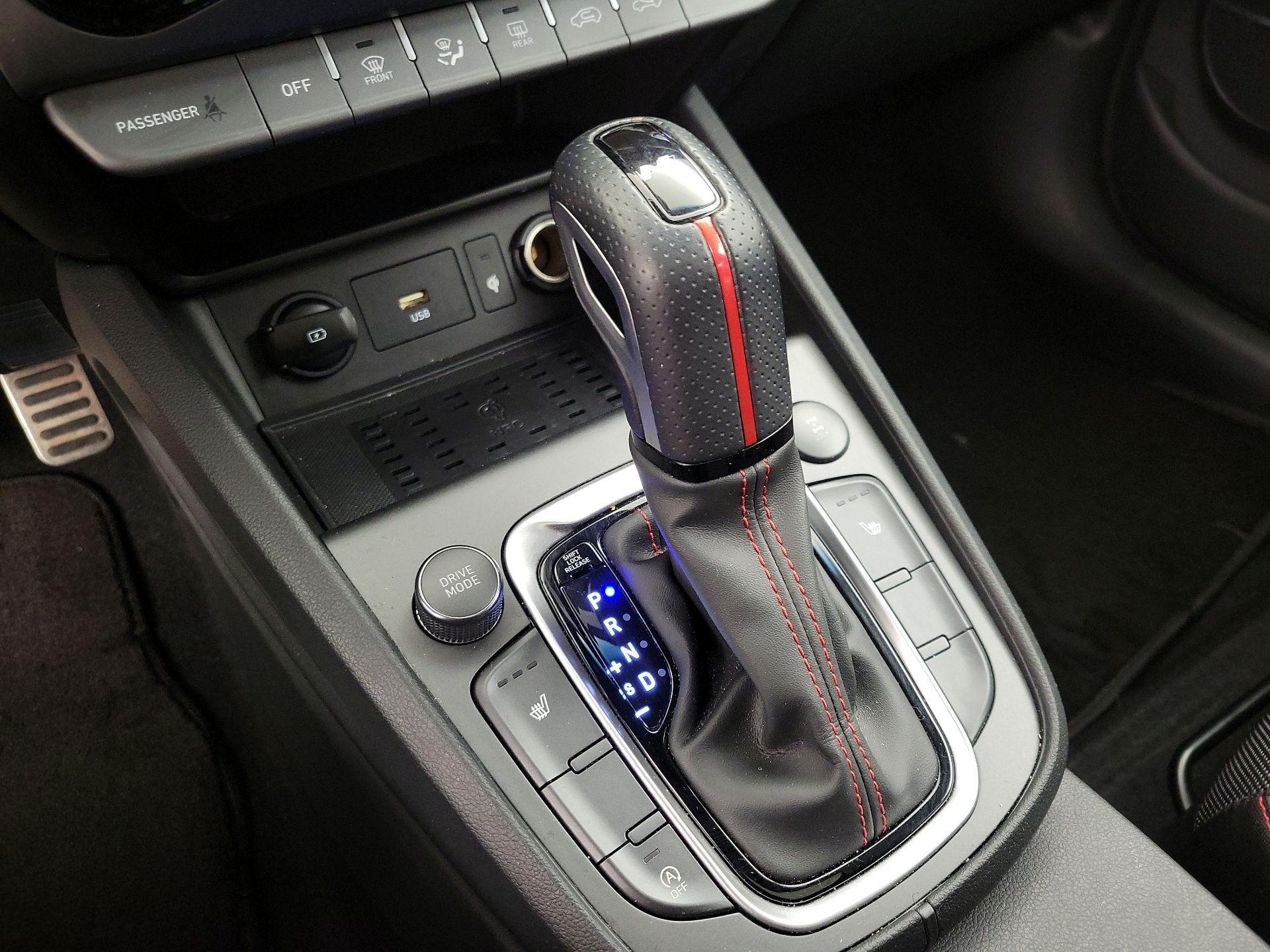 Thumbnail: 2022 Hyundai Kona - 18