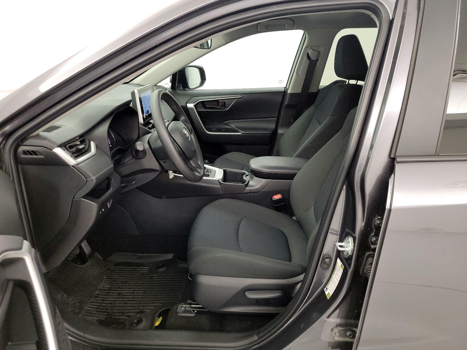 Thumbnail: 2025 Toyota RAV4 - 11