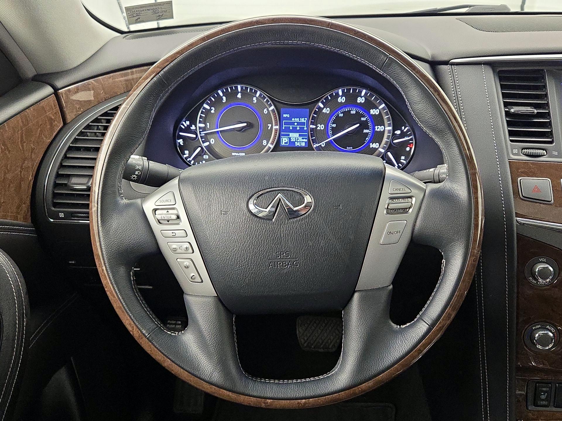 Thumbnail: 2017 INFINITI QX80 - 10