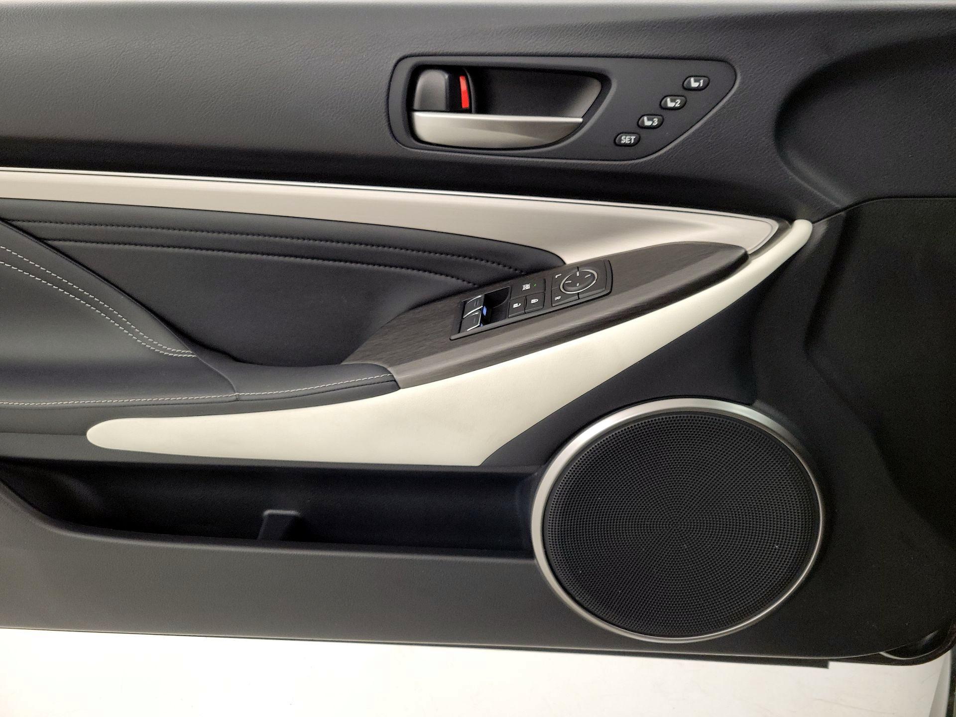 Thumbnail: 2021 Lexus RC - 12