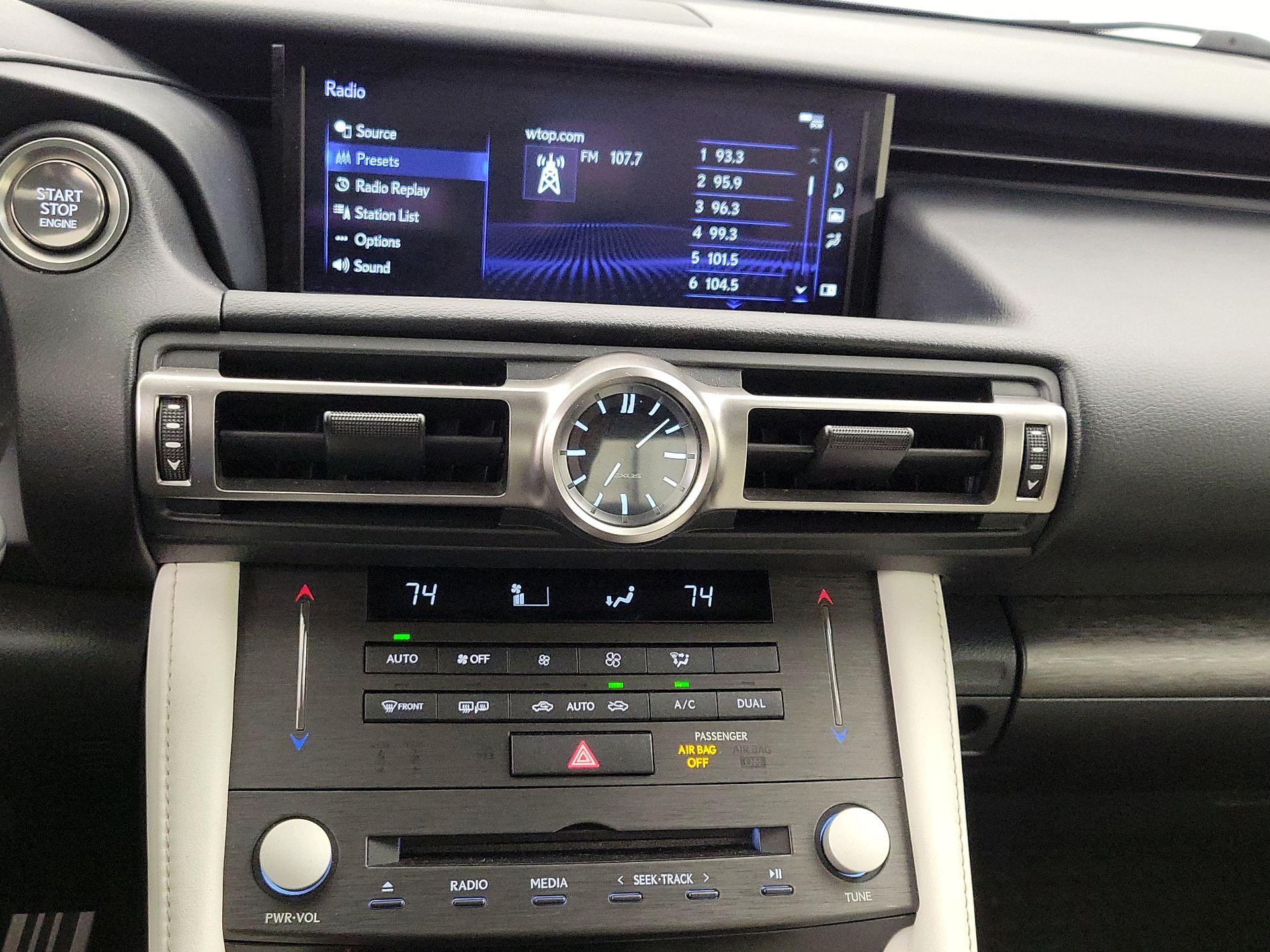 Thumbnail: 2021 Lexus RC - 16