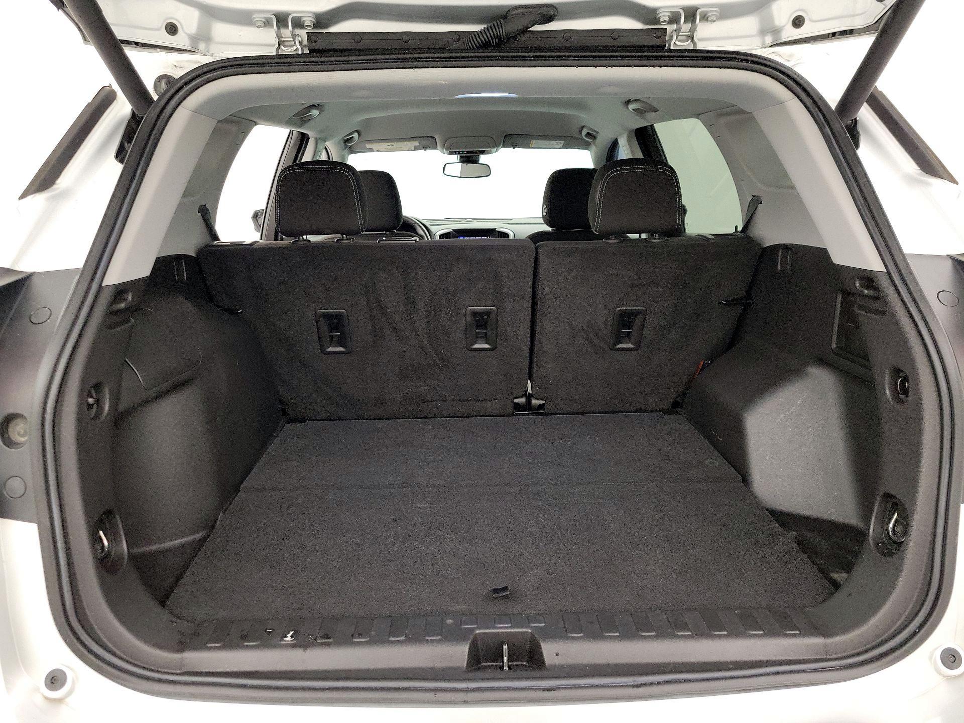 Thumbnail: 2022 GMC Terrain - 20