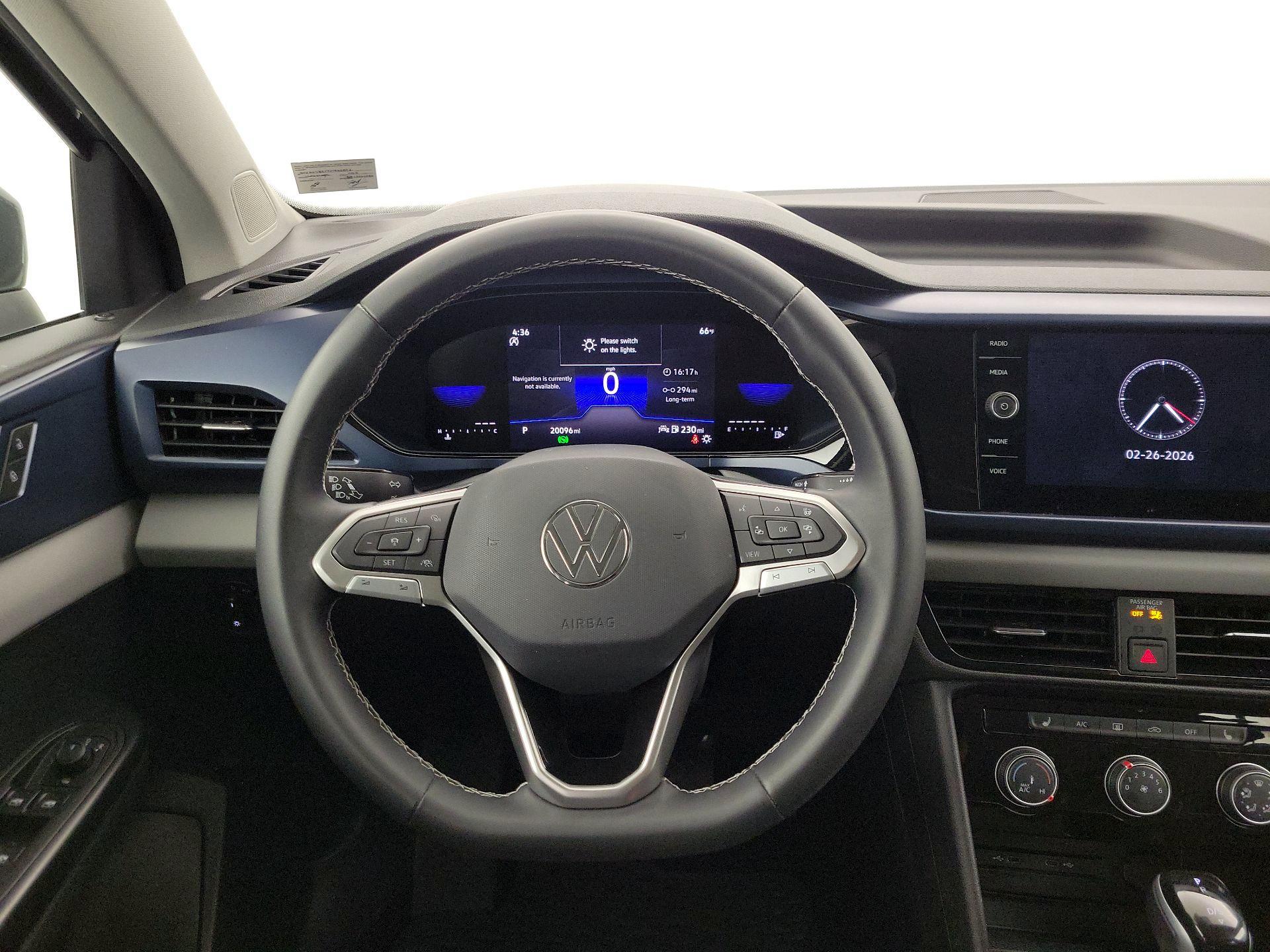 Thumbnail: 2023 Volkswagen Taos - 10