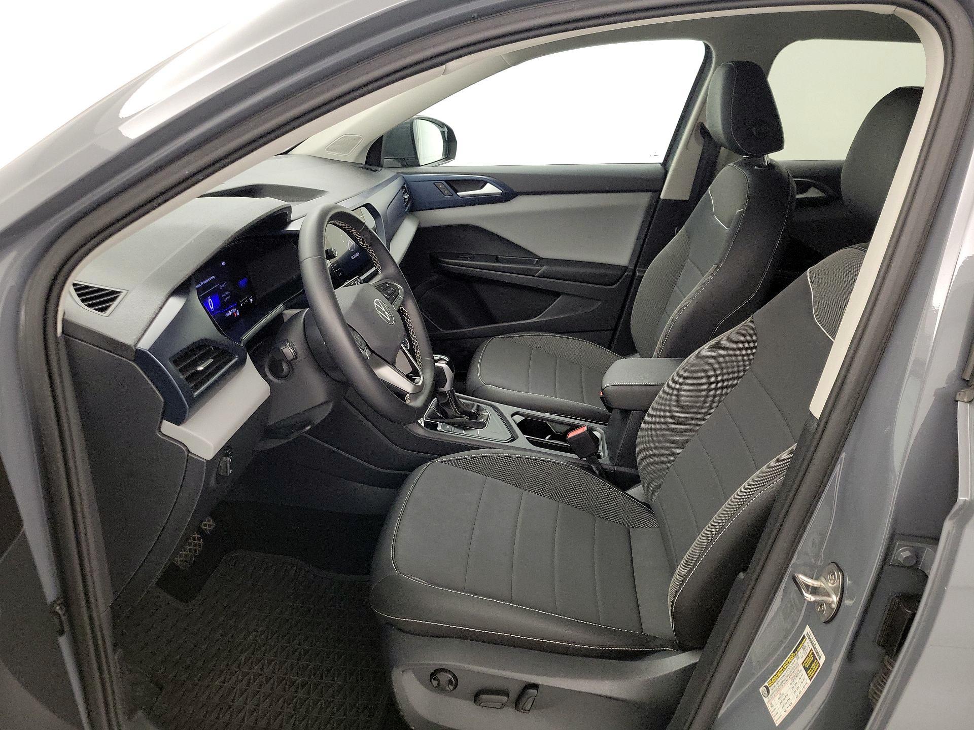 Thumbnail: 2023 Volkswagen Taos - 11