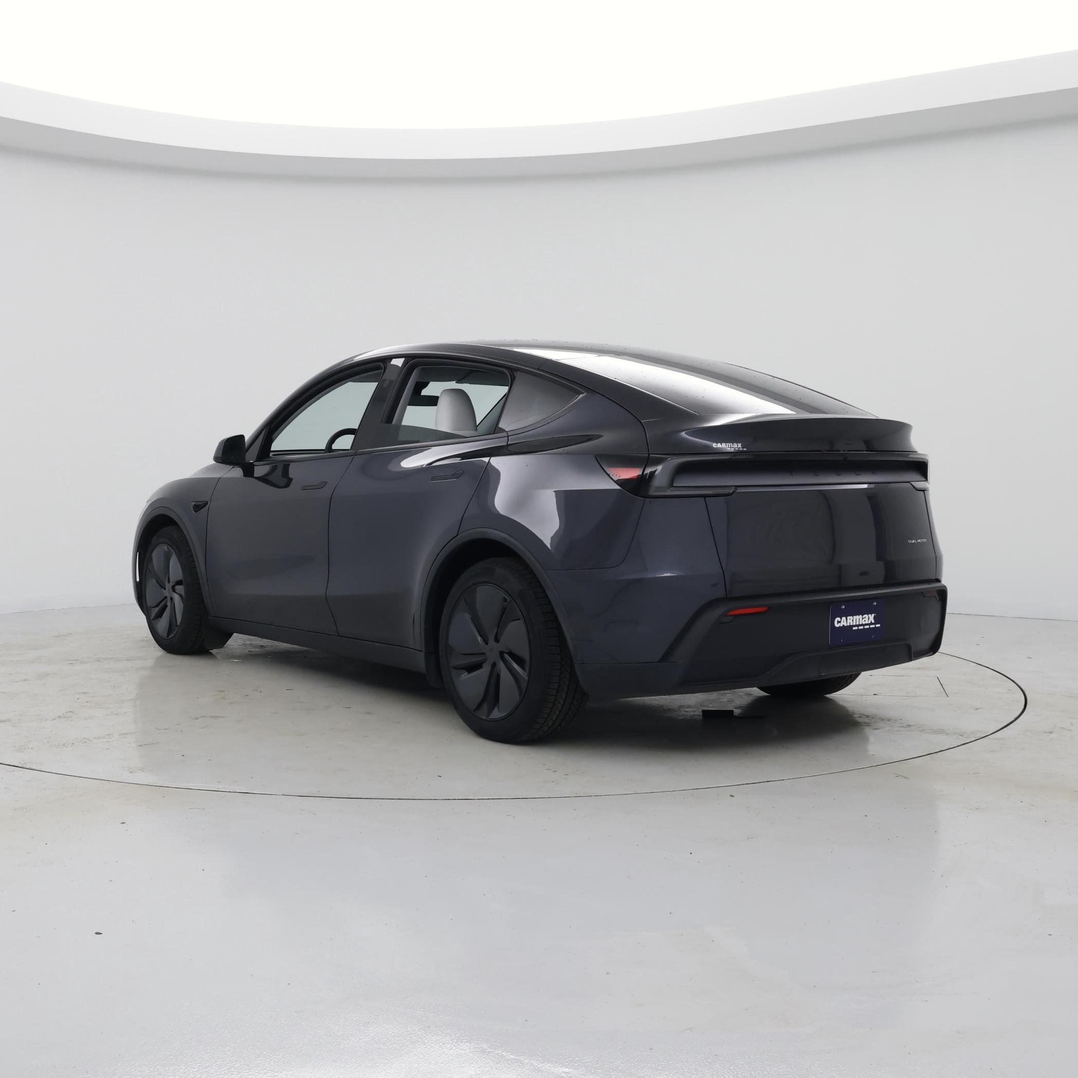 Thumbnail: 2026 Tesla Model Y - 2