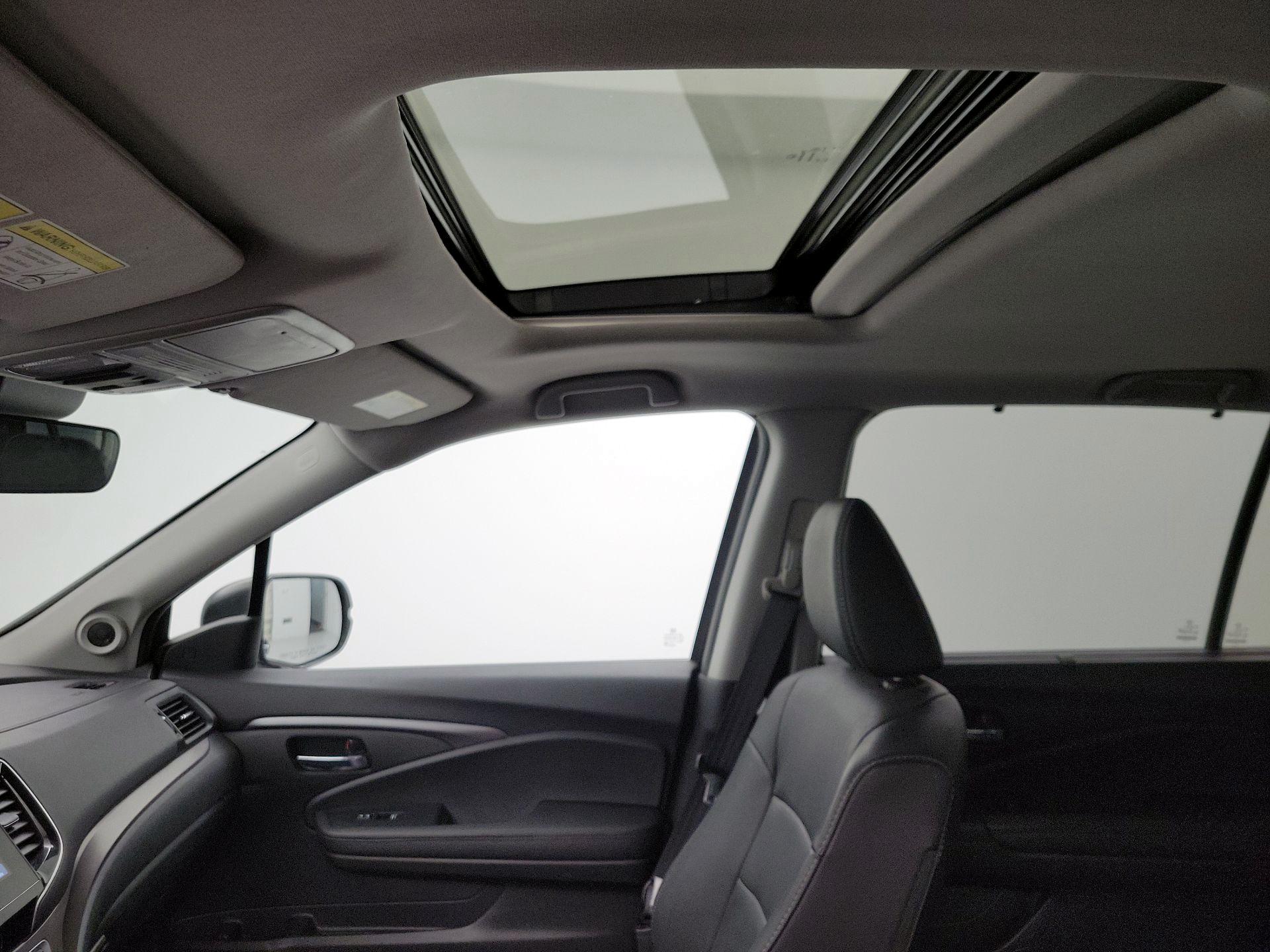 Thumbnail: 2022 Honda Pilot - 19