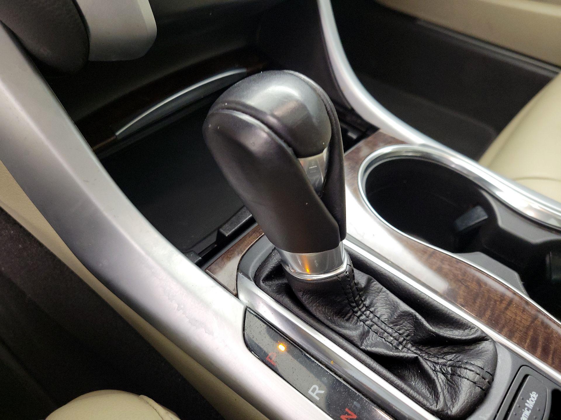 Thumbnail: 2020 Acura TLX - 17