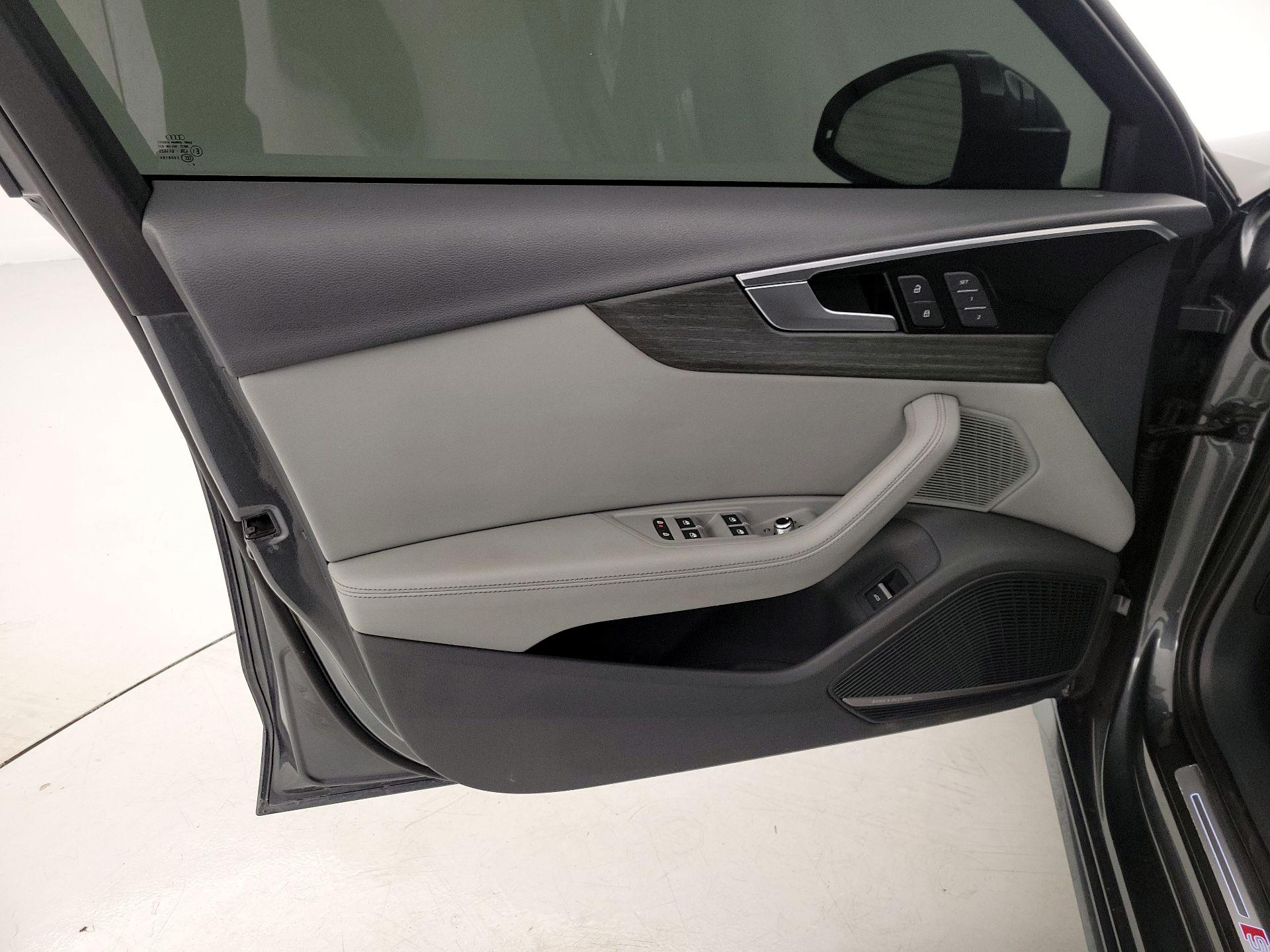 Thumbnail: 2020 Audi A4 - 12