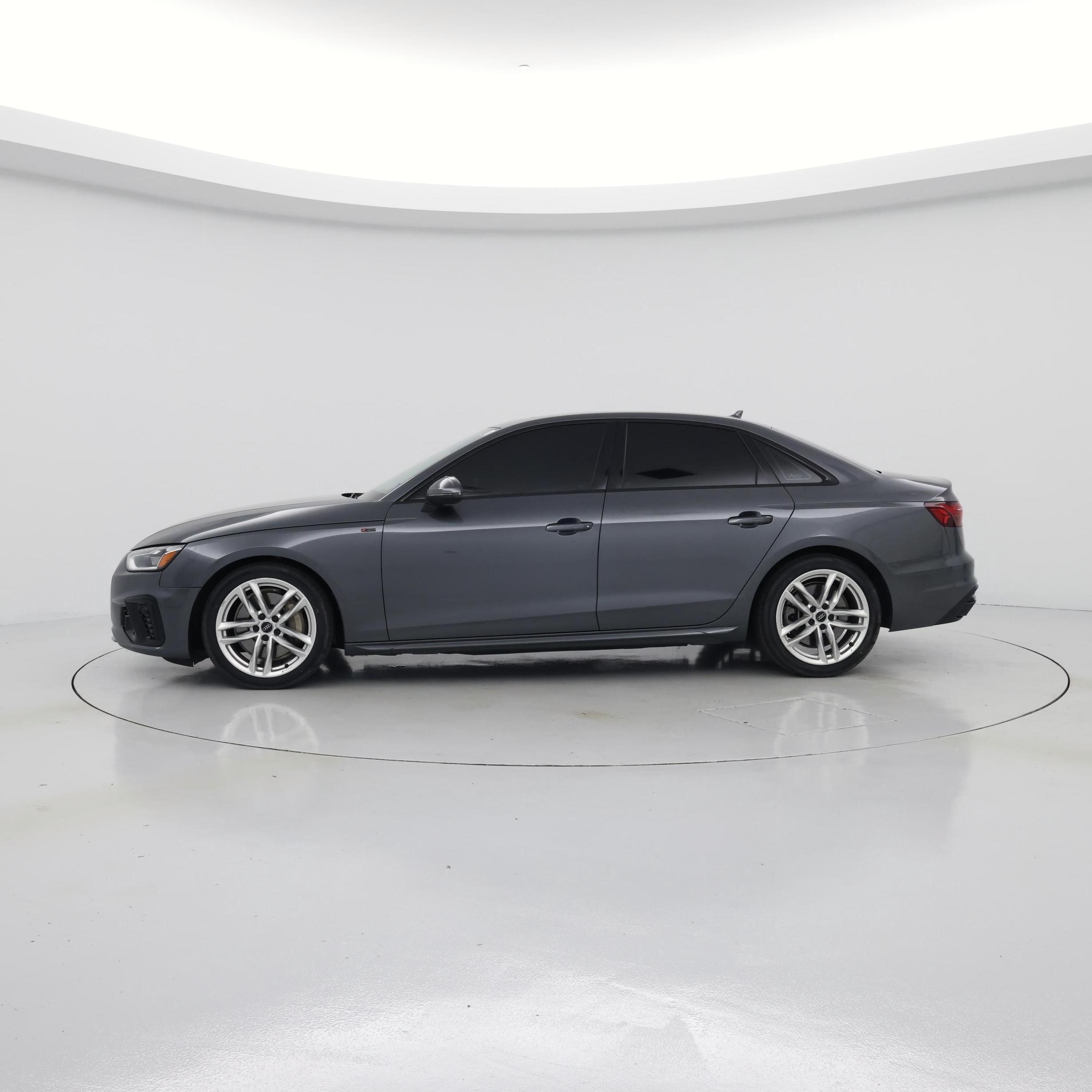 Thumbnail: 2020 Audi A4 - 3