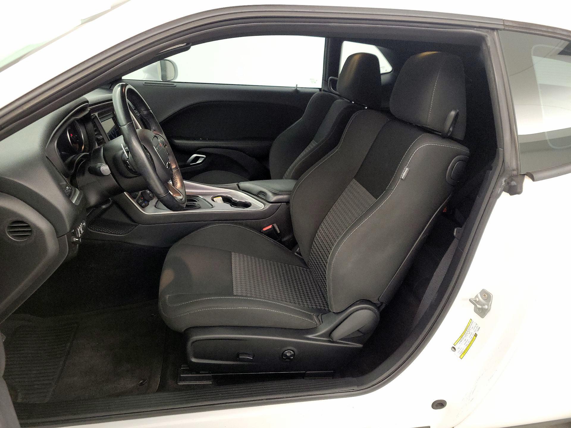 Thumbnail: 2019 Dodge Challenger - 11