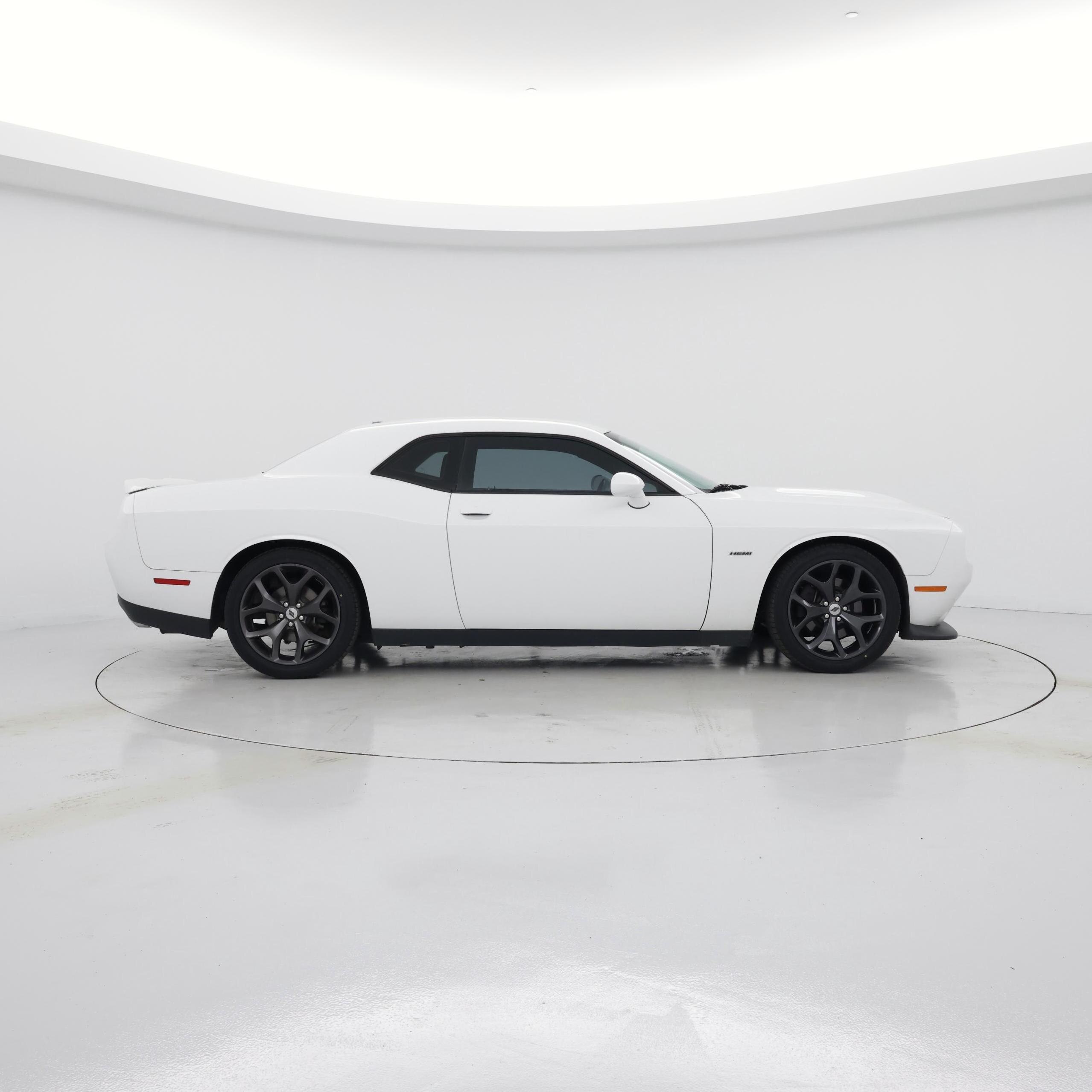 Thumbnail: 2019 Dodge Challenger - 7