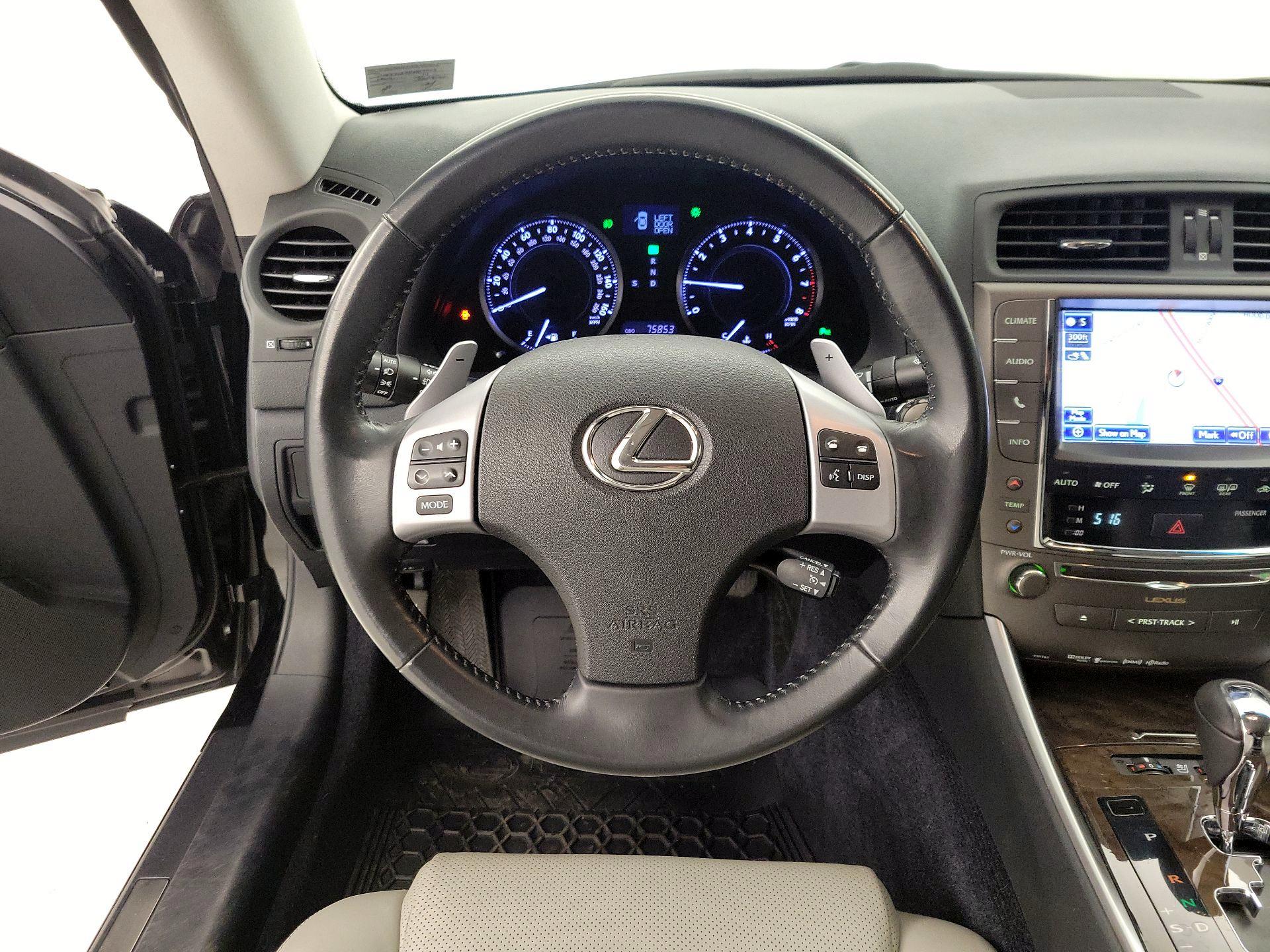 Thumbnail: 2014 Lexus IS - 10