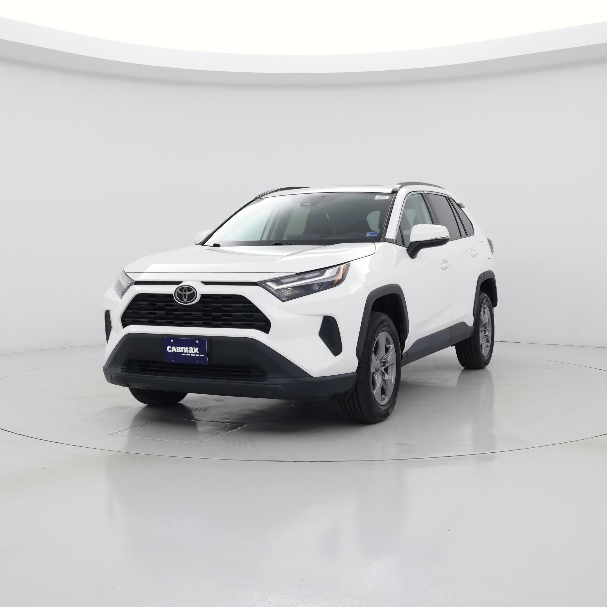 Thumbnail: 2022 Toyota RAV4 - 4