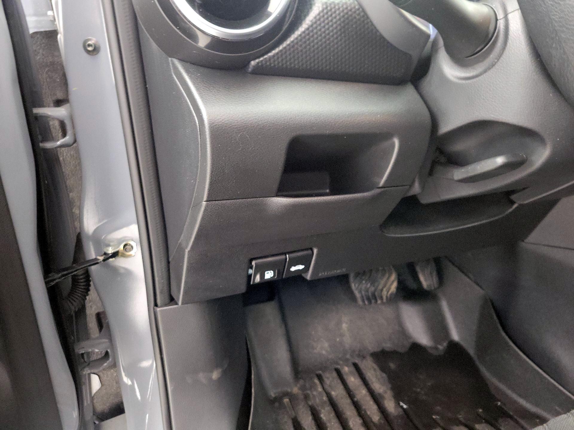 Thumbnail: 2023 Nissan Kicks - 13