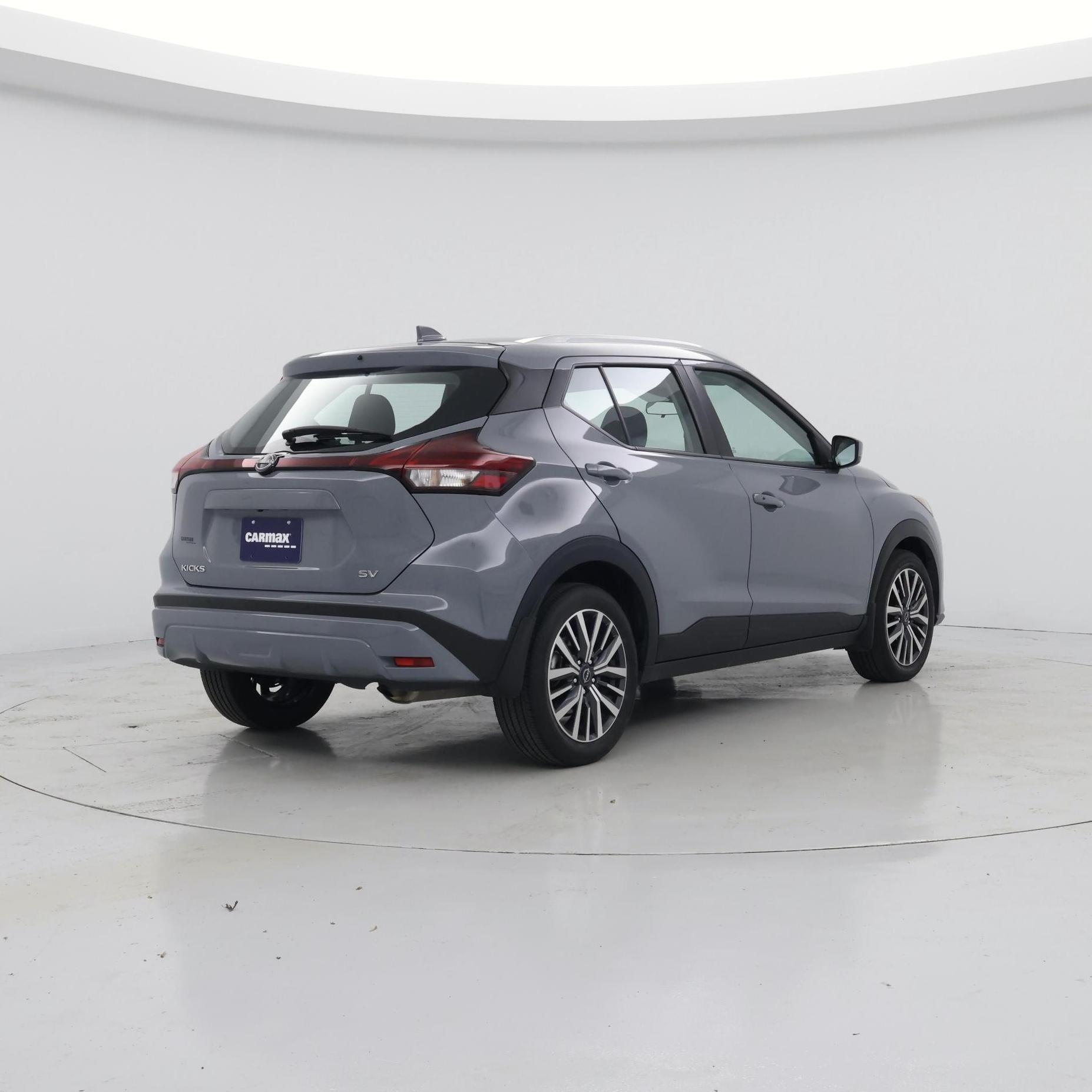Thumbnail: 2023 Nissan Kicks - 8