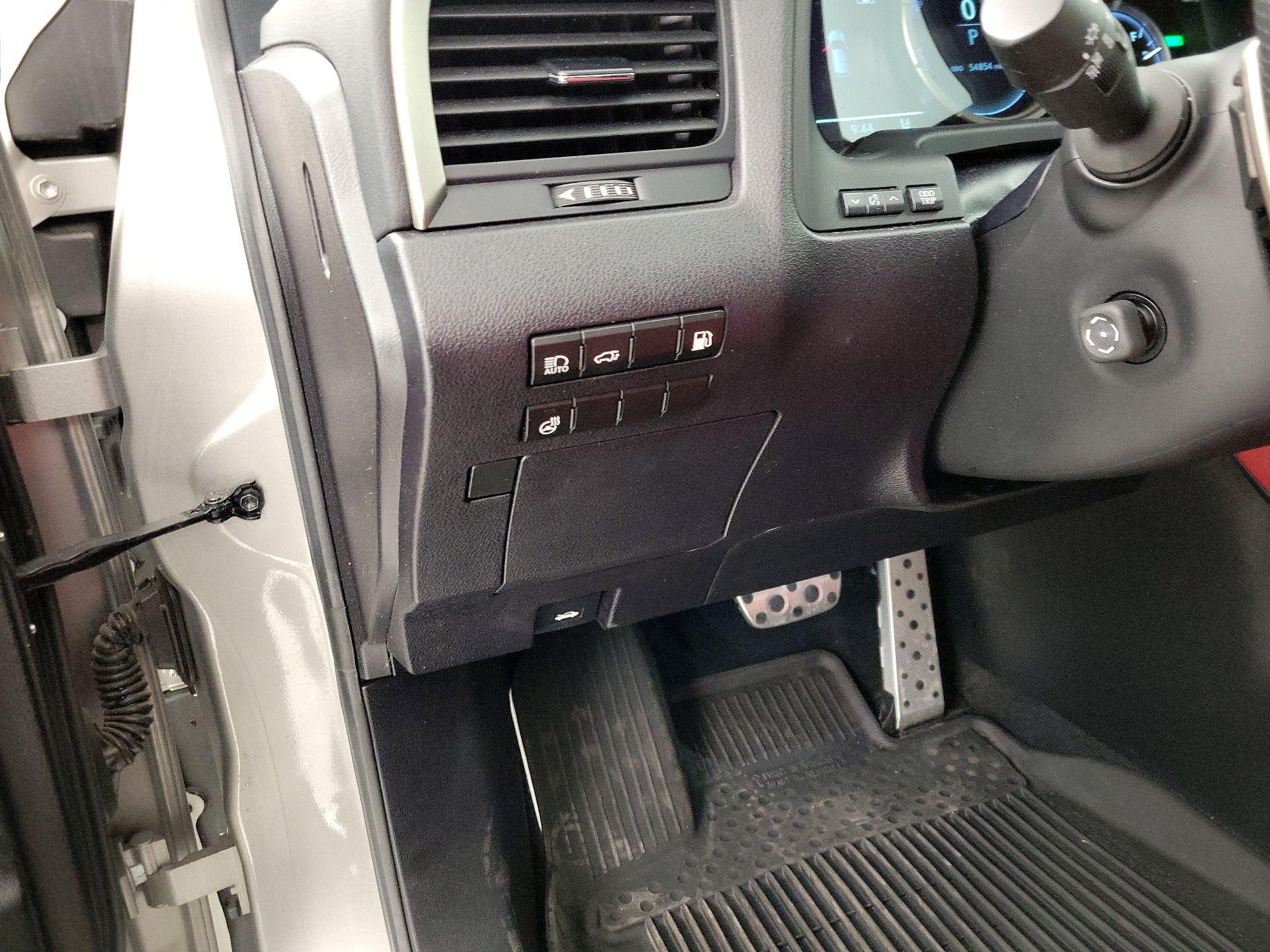 Thumbnail: 2022 Lexus RX - 13