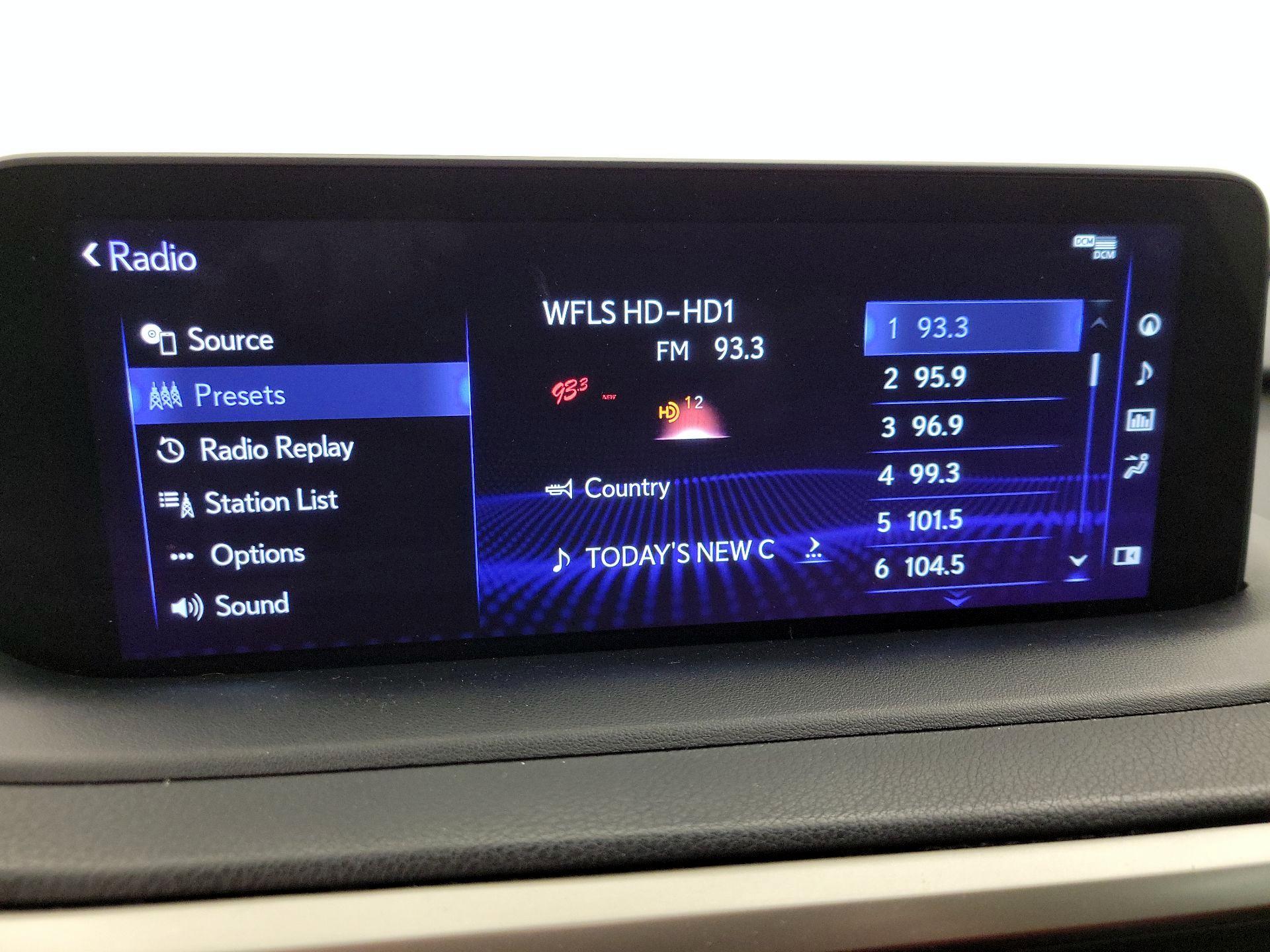 Thumbnail: 2022 Lexus RX - 16