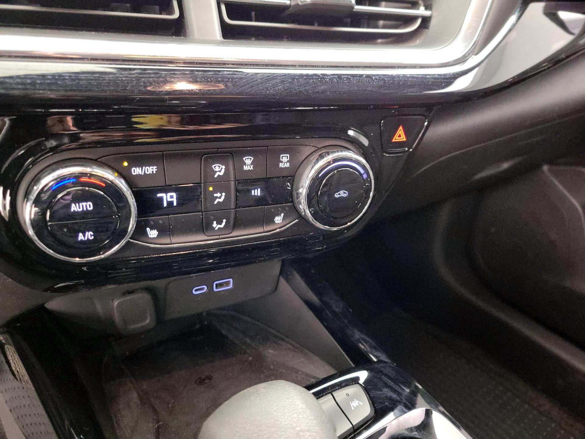 Thumbnail: 2024 Chevrolet Trax - 16