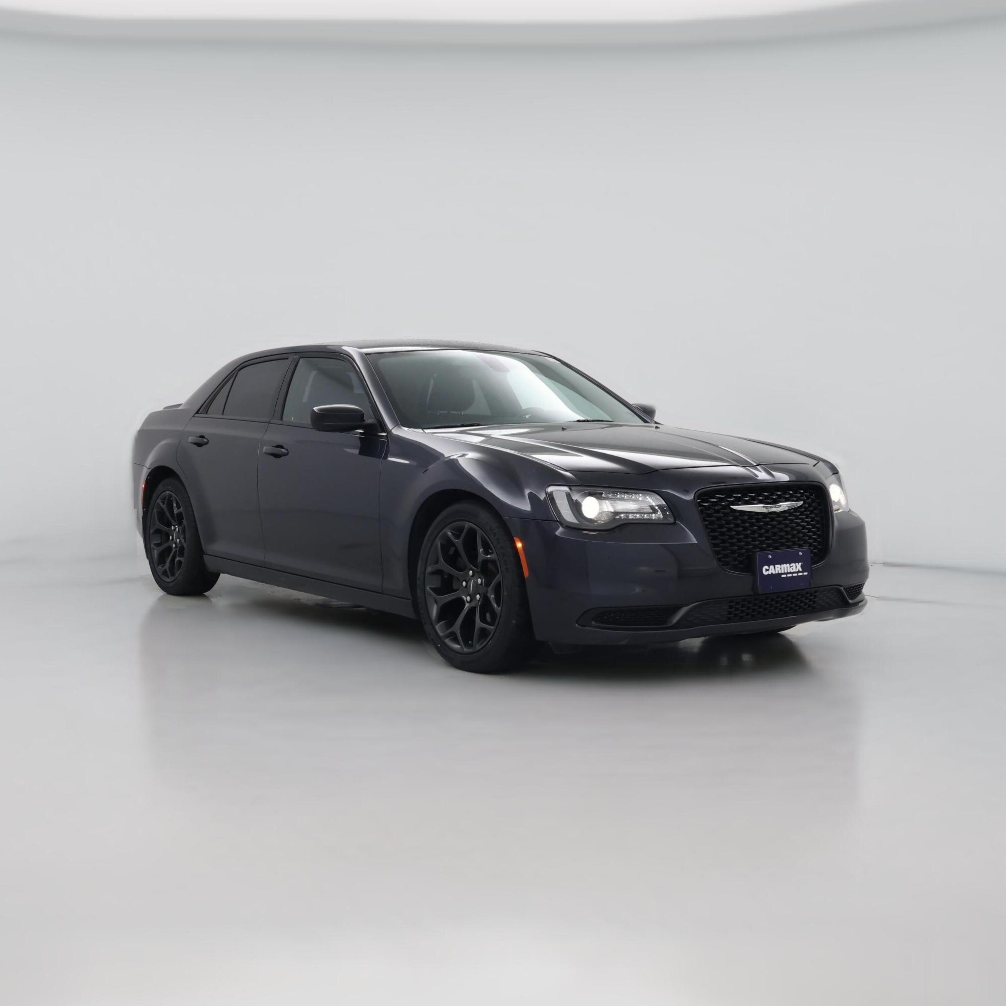 Thumbnail: 2019 Chrysler 300 - 1