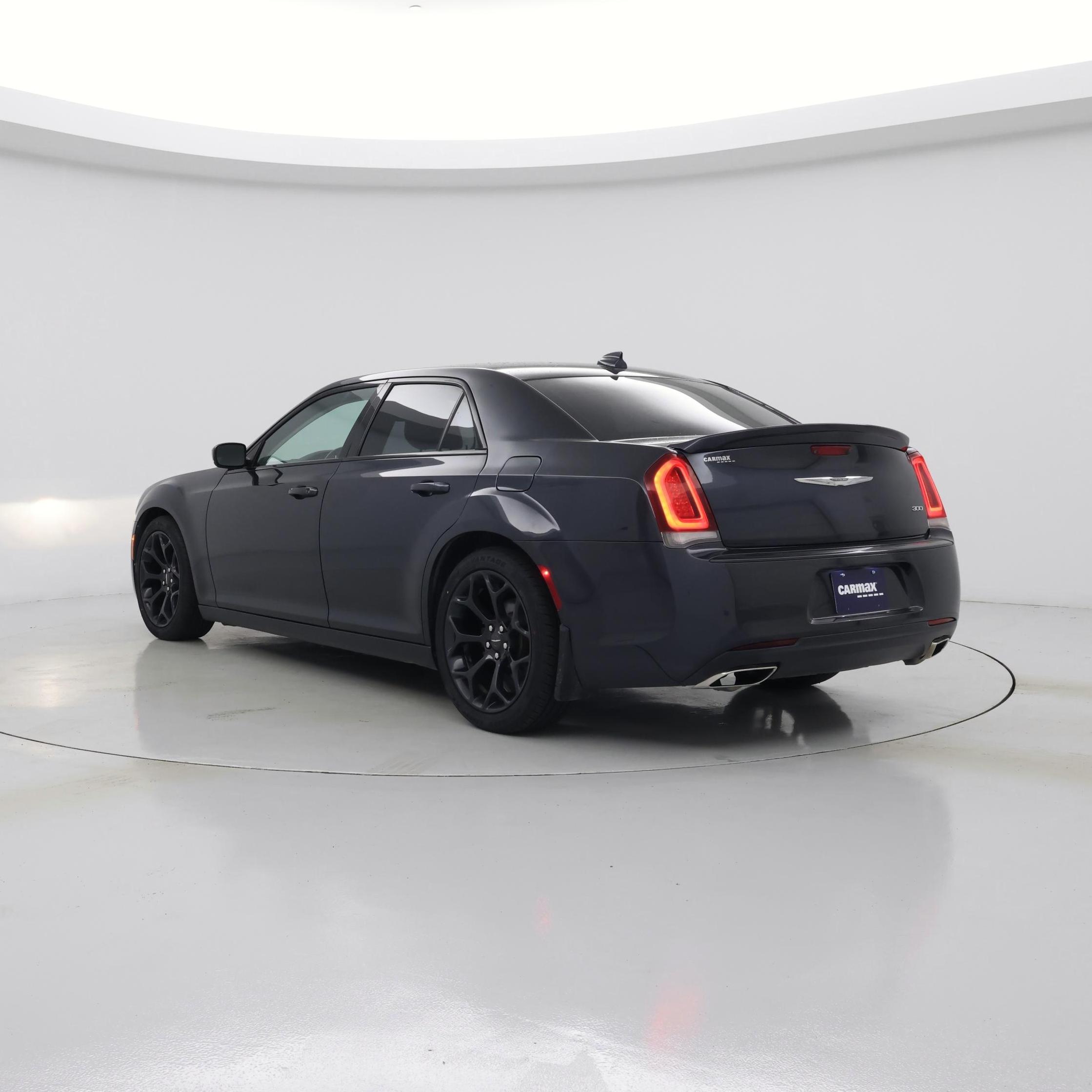 Thumbnail: 2019 Chrysler 300 - 2