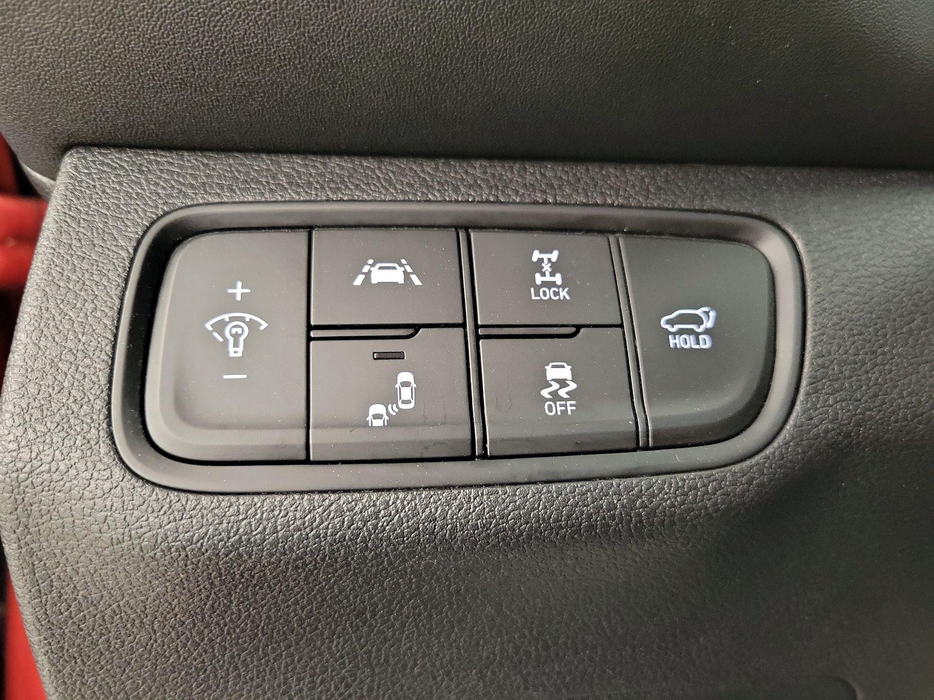 Thumbnail: 2019 Hyundai Santa Fe - 13