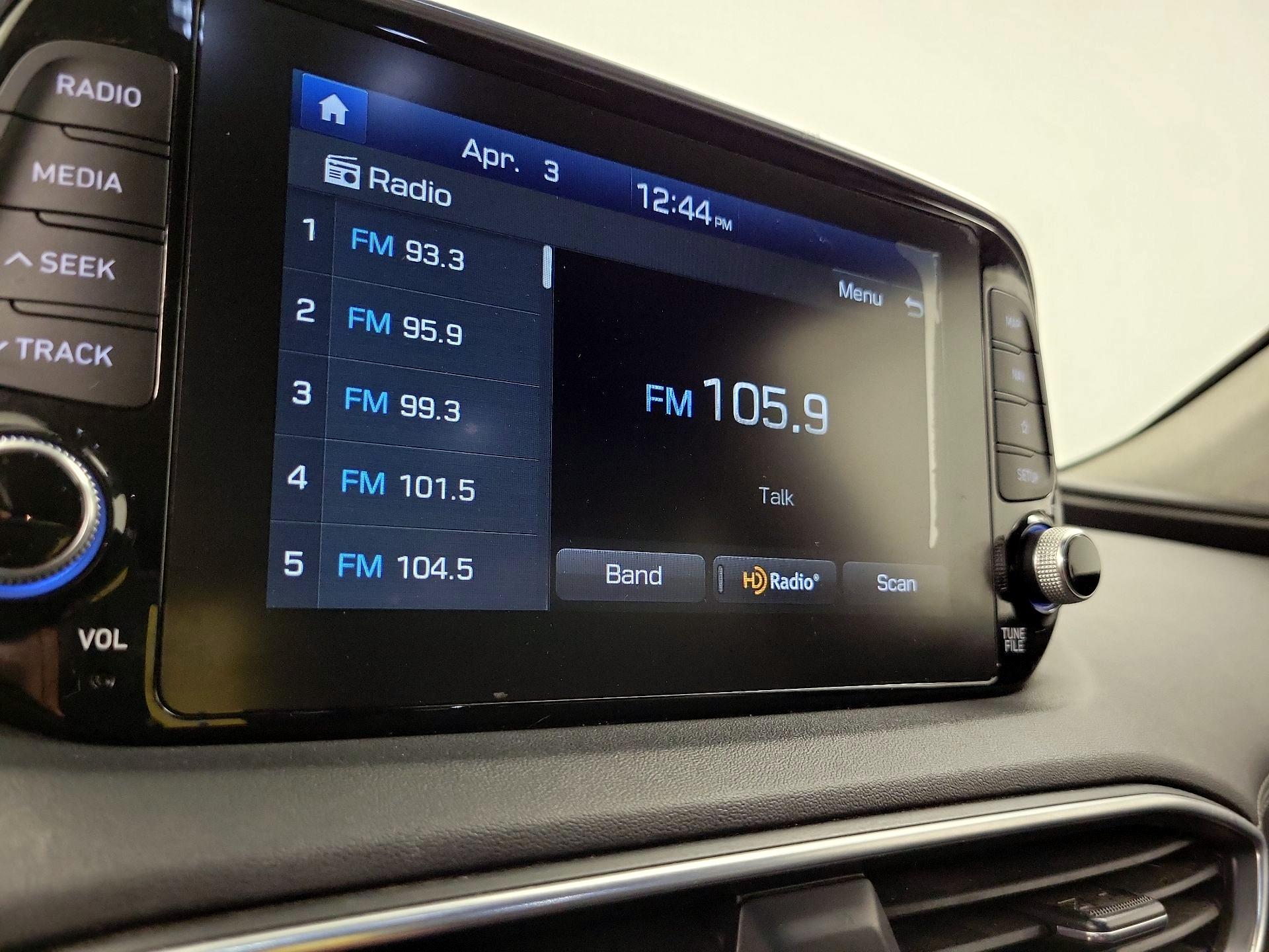 Thumbnail: 2019 Hyundai Santa Fe - 16