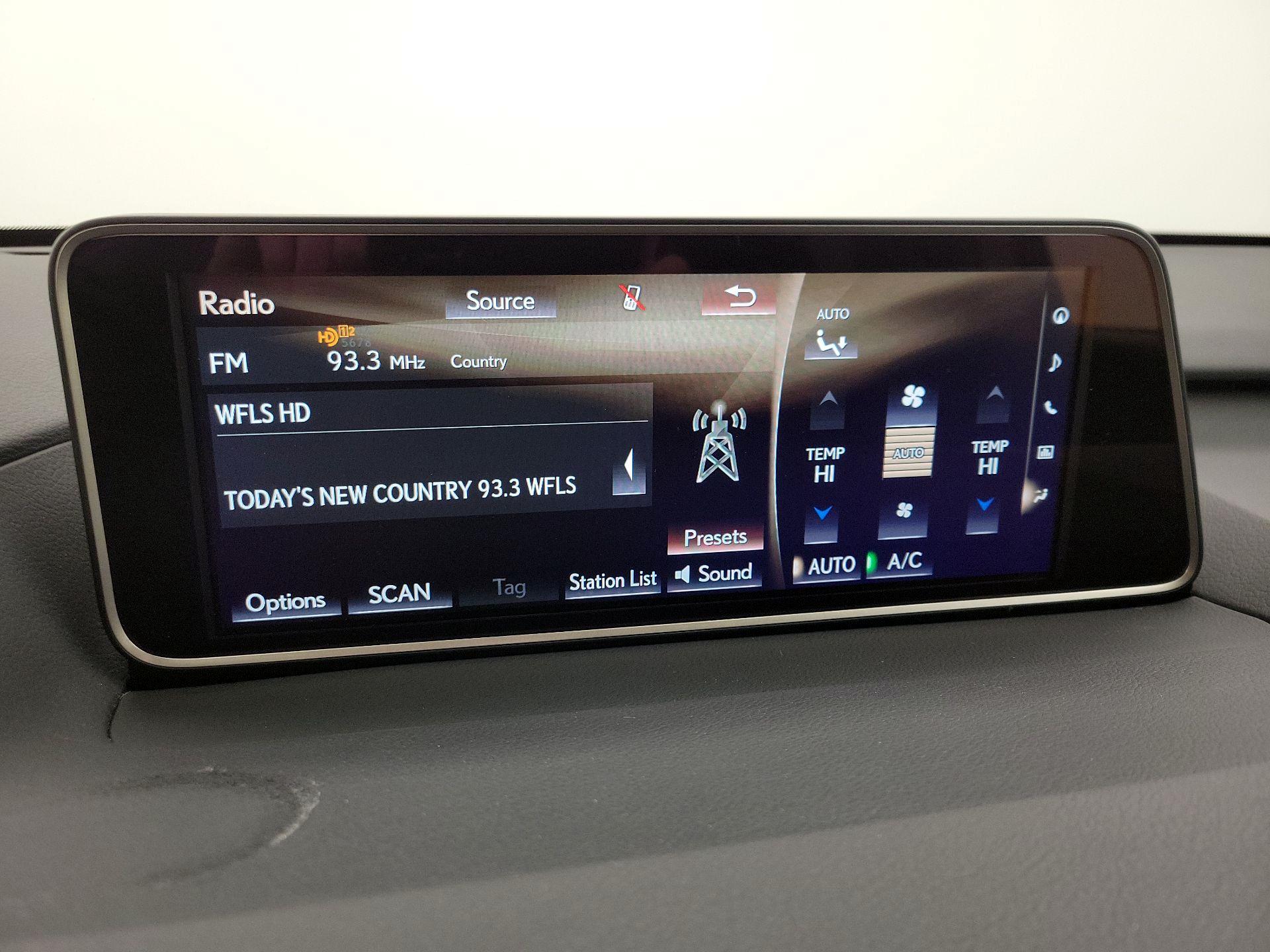 Thumbnail: 2018 Lexus RX - 15