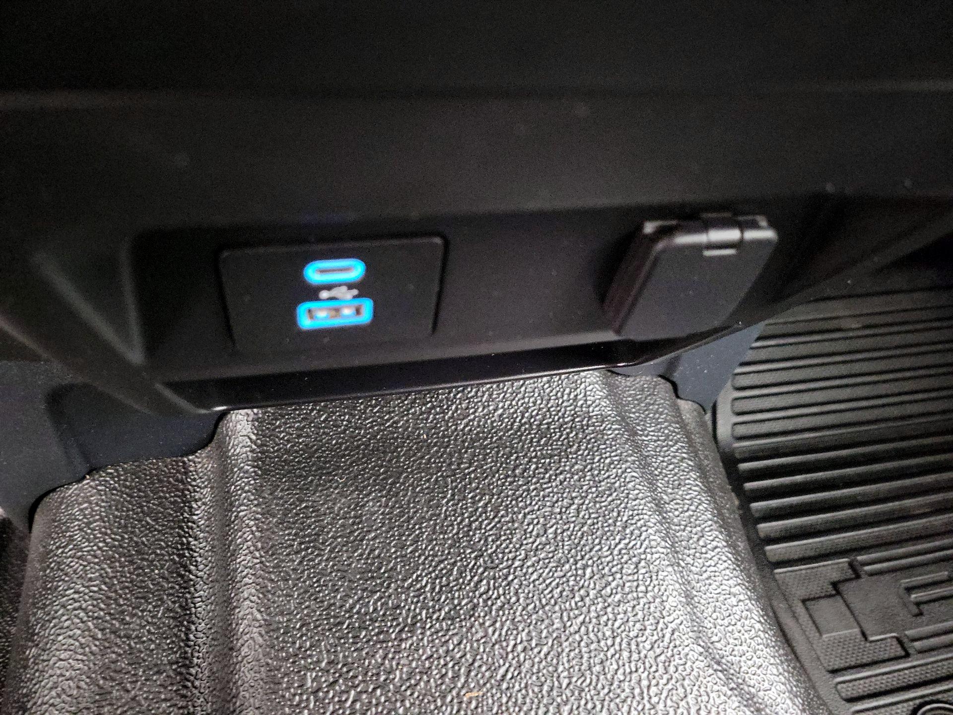 Thumbnail: 2022 Ford F-250 - 18