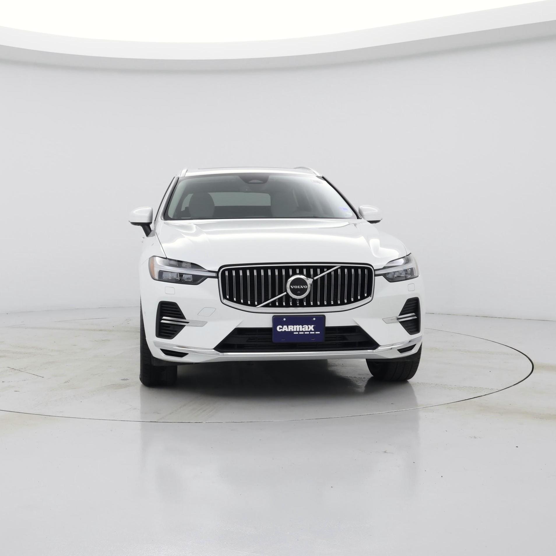 Thumbnail: 2022 Volvo XC60 - 5