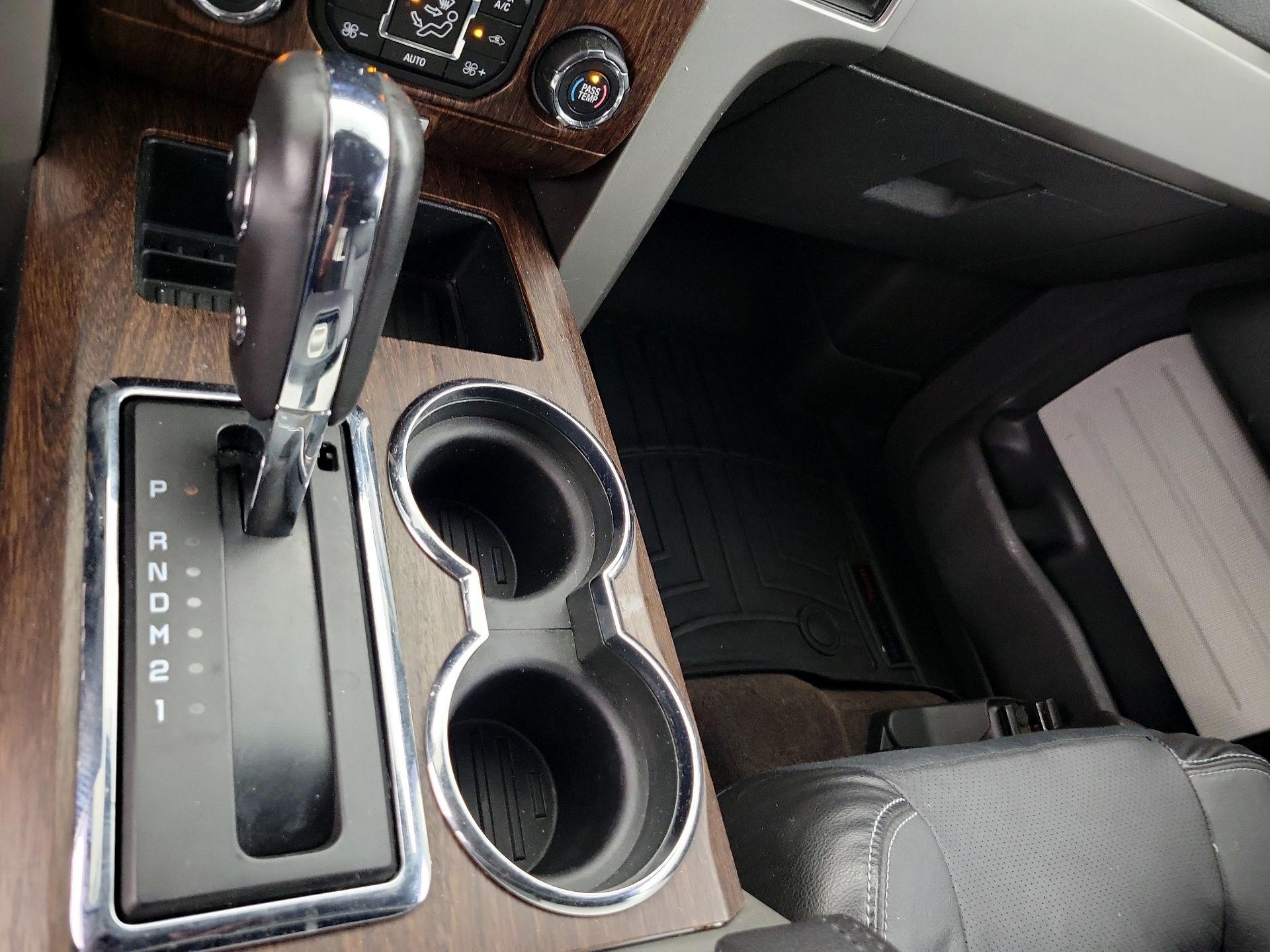 Thumbnail: 2014 Ford F-150 - 17