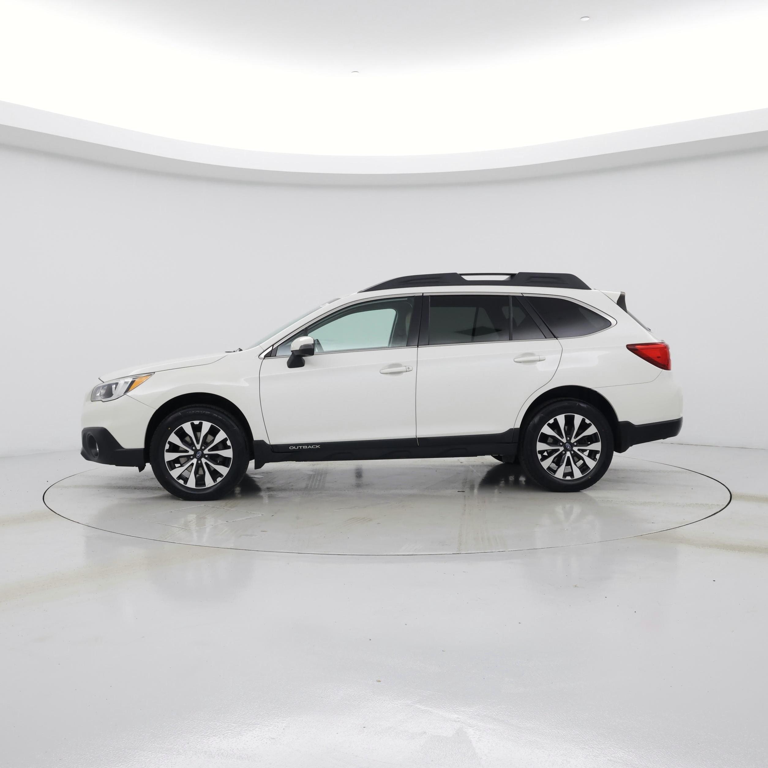 Thumbnail: 2017 Subaru Outback - 3