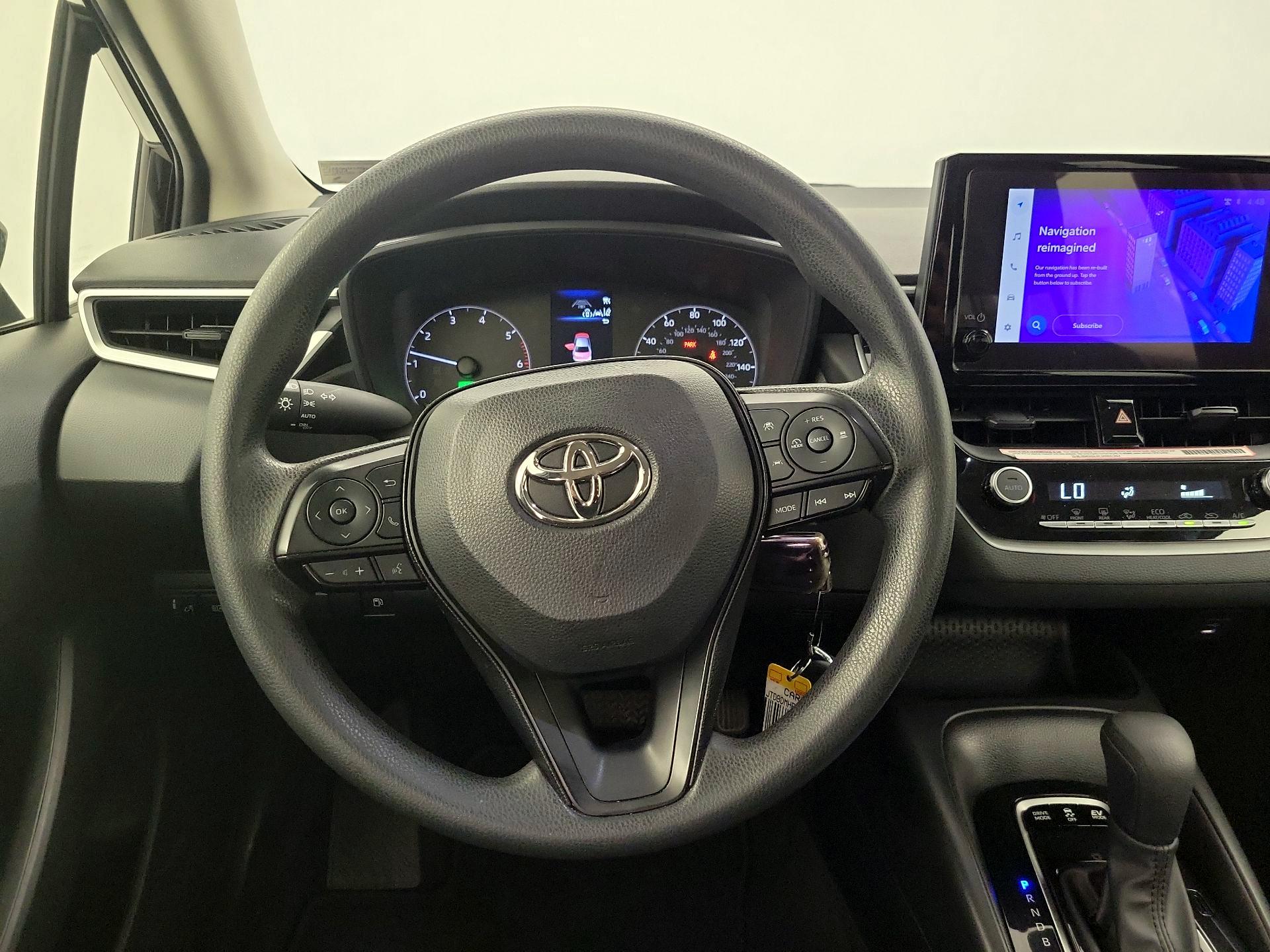 Thumbnail: 2023 Toyota Corolla - 10