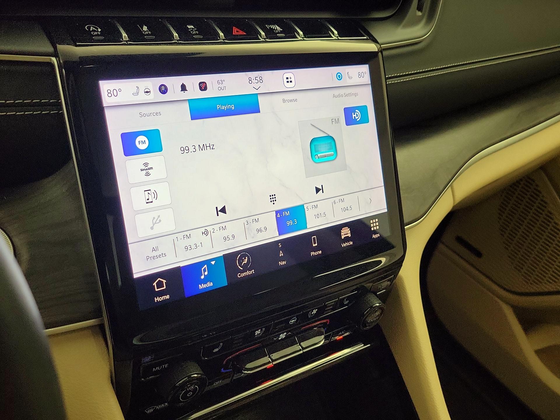 Thumbnail: 2021 Jeep Grand Cherokee L - 16