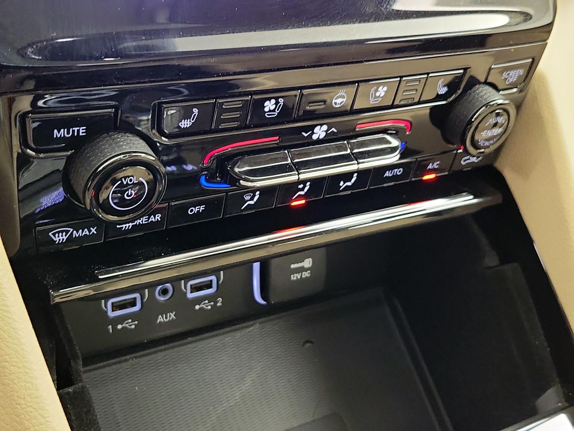 Thumbnail: 2021 Jeep Grand Cherokee L - 17