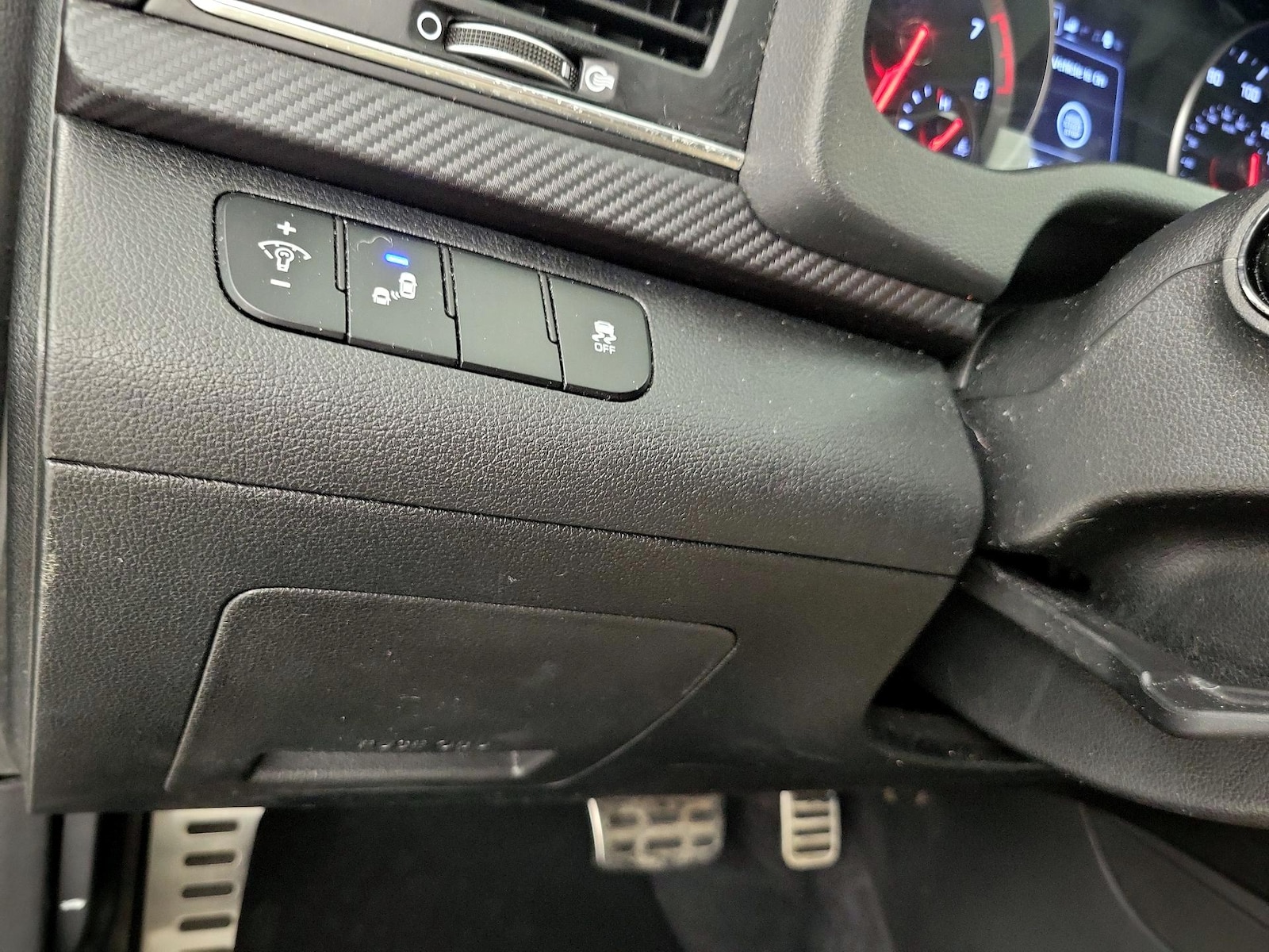 2017 Hyundai Elantra Sport - Photo 14