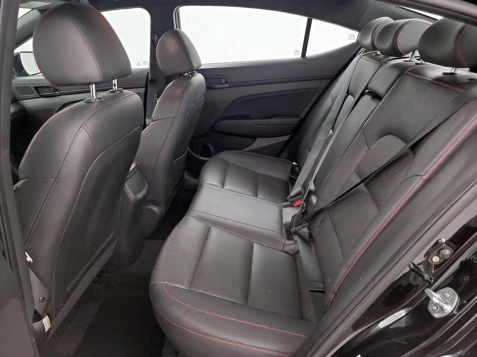 2017 Hyundai Elantra Sport - Photo 22