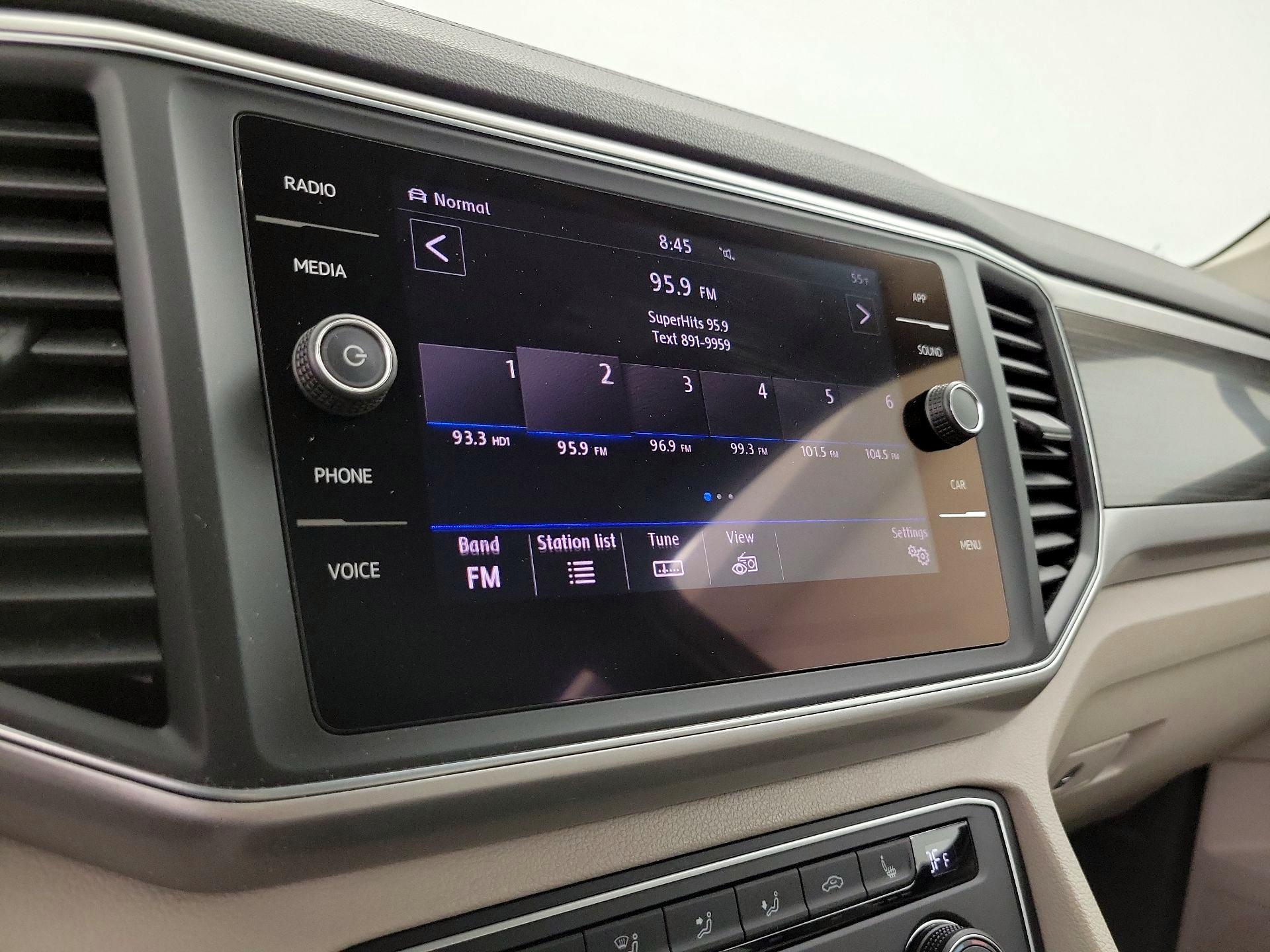 Thumbnail: 2018 Volkswagen Atlas - 14