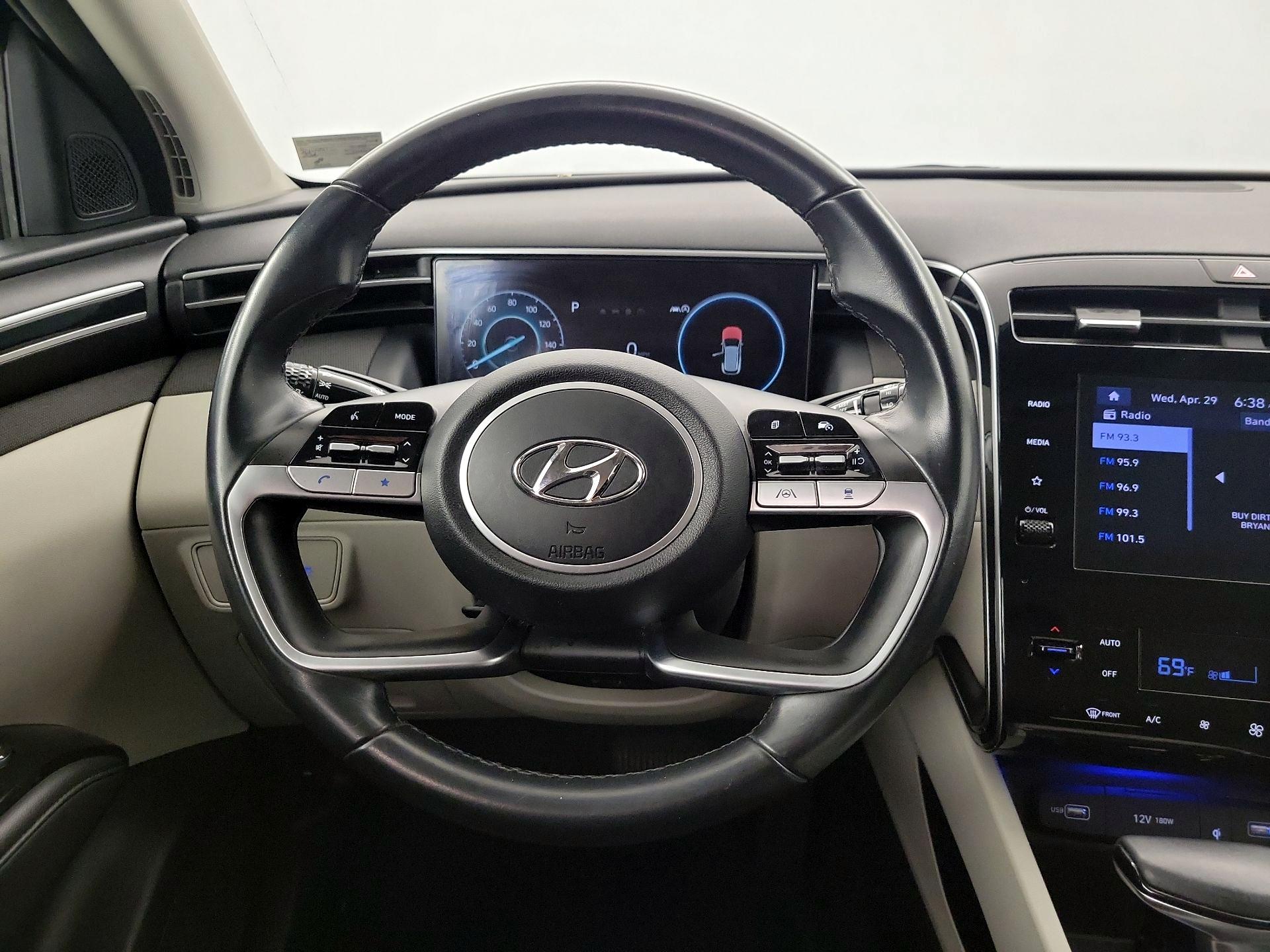 Thumbnail: 2022 Hyundai Tucson - 10