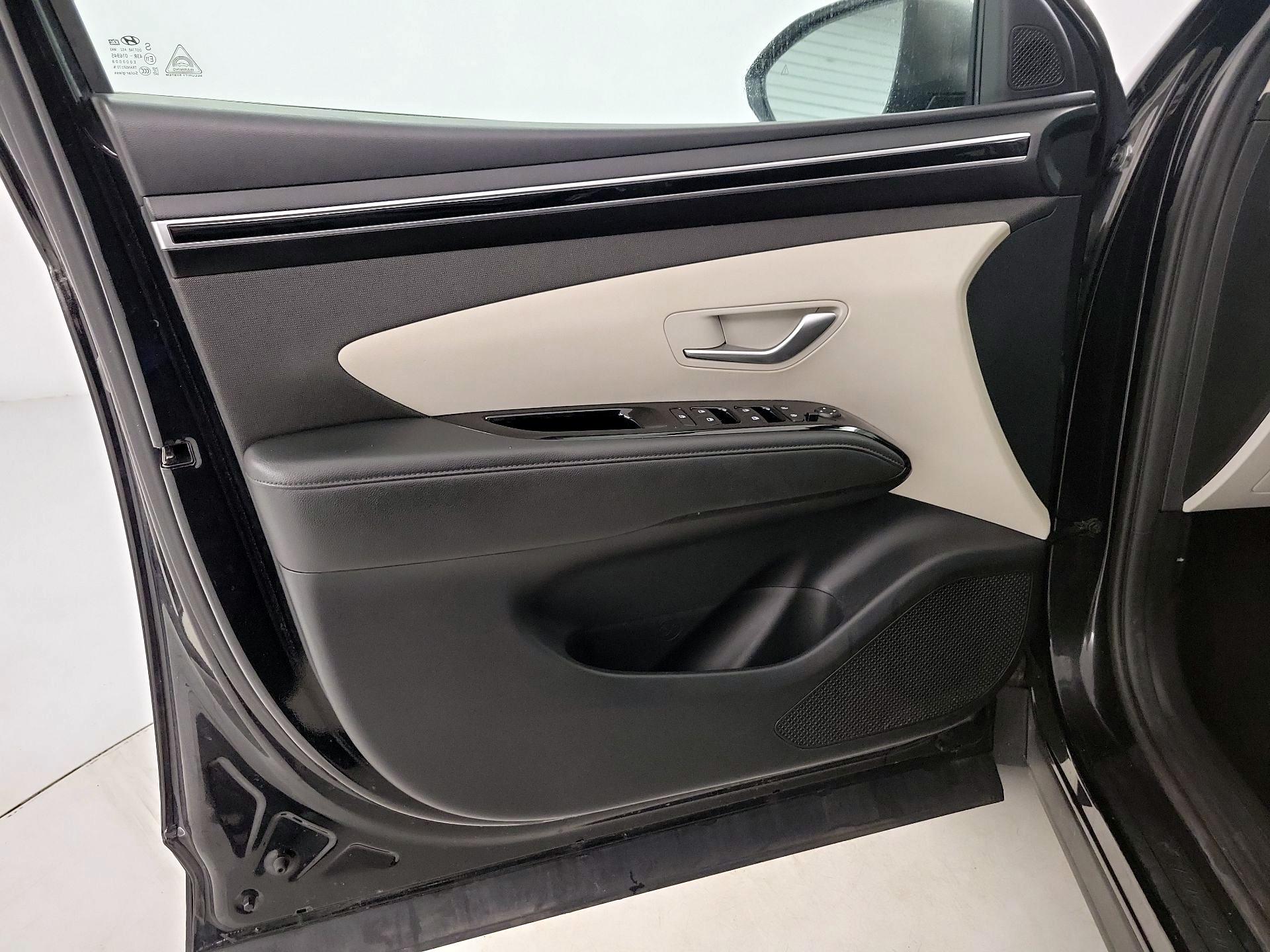Thumbnail: 2022 Hyundai Tucson - 12