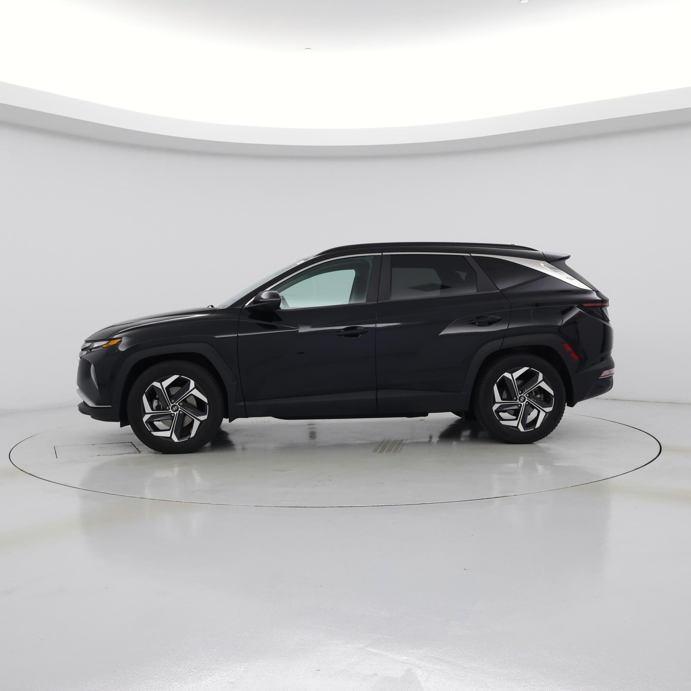 Thumbnail: 2022 Hyundai Tucson - 3