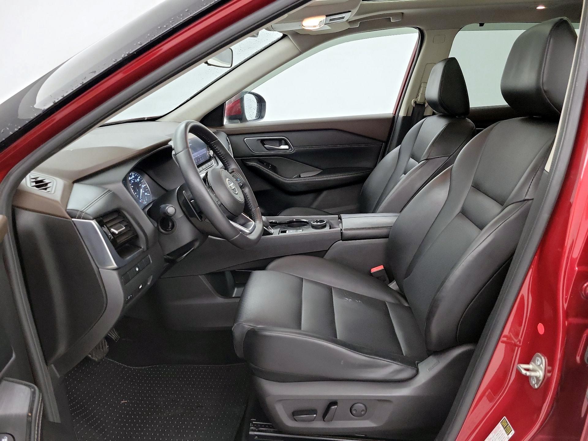 Thumbnail: 2021 Nissan Rogue - 11