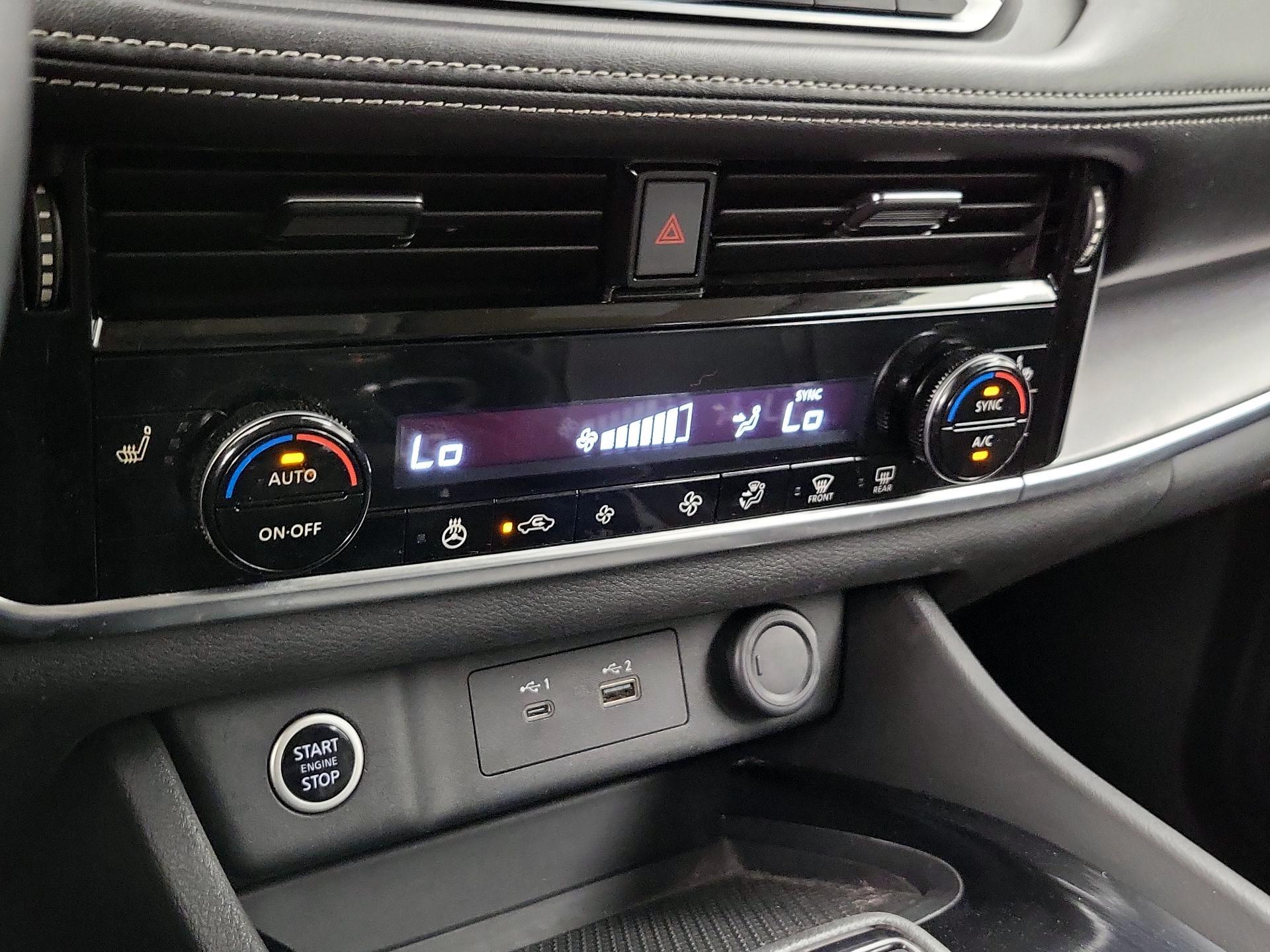 Thumbnail: 2021 Nissan Rogue - 16