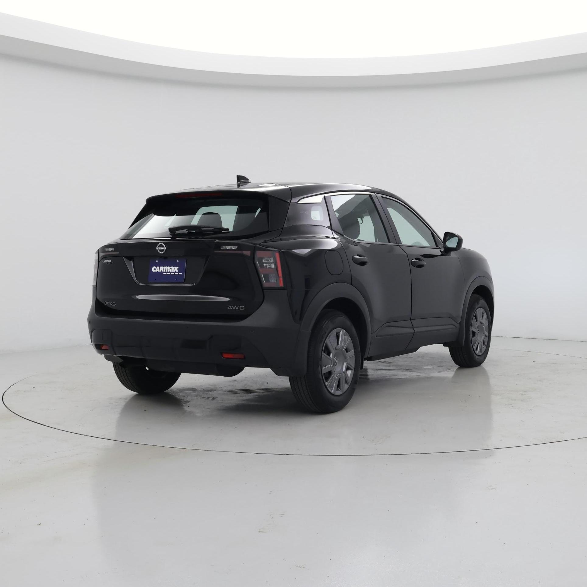 Thumbnail: 2025 Nissan Kicks - 8