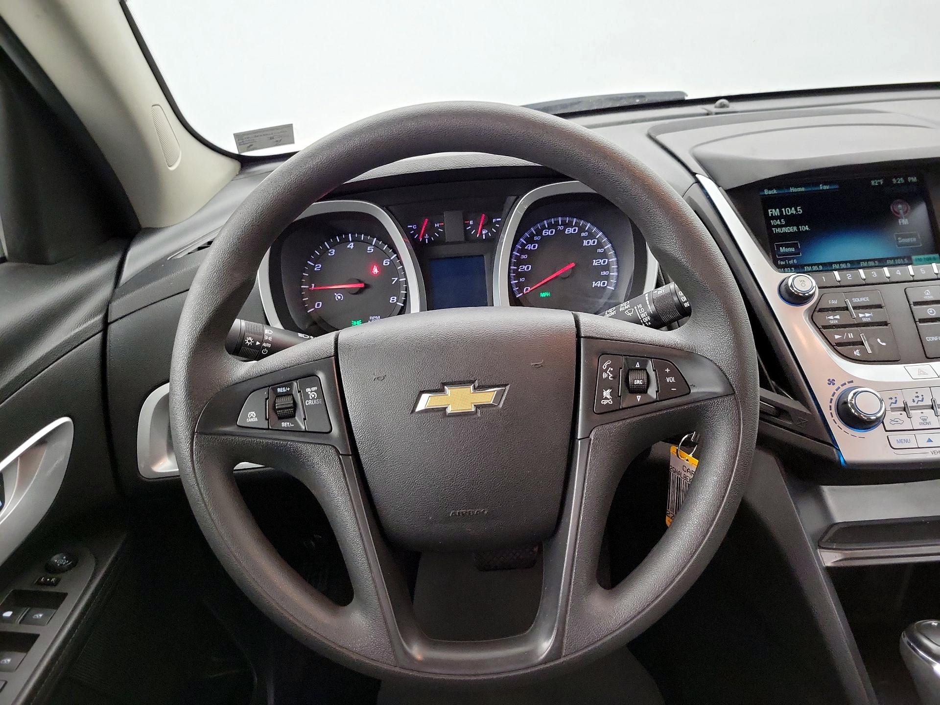 Thumbnail: 2016 Chevrolet Equinox - 10