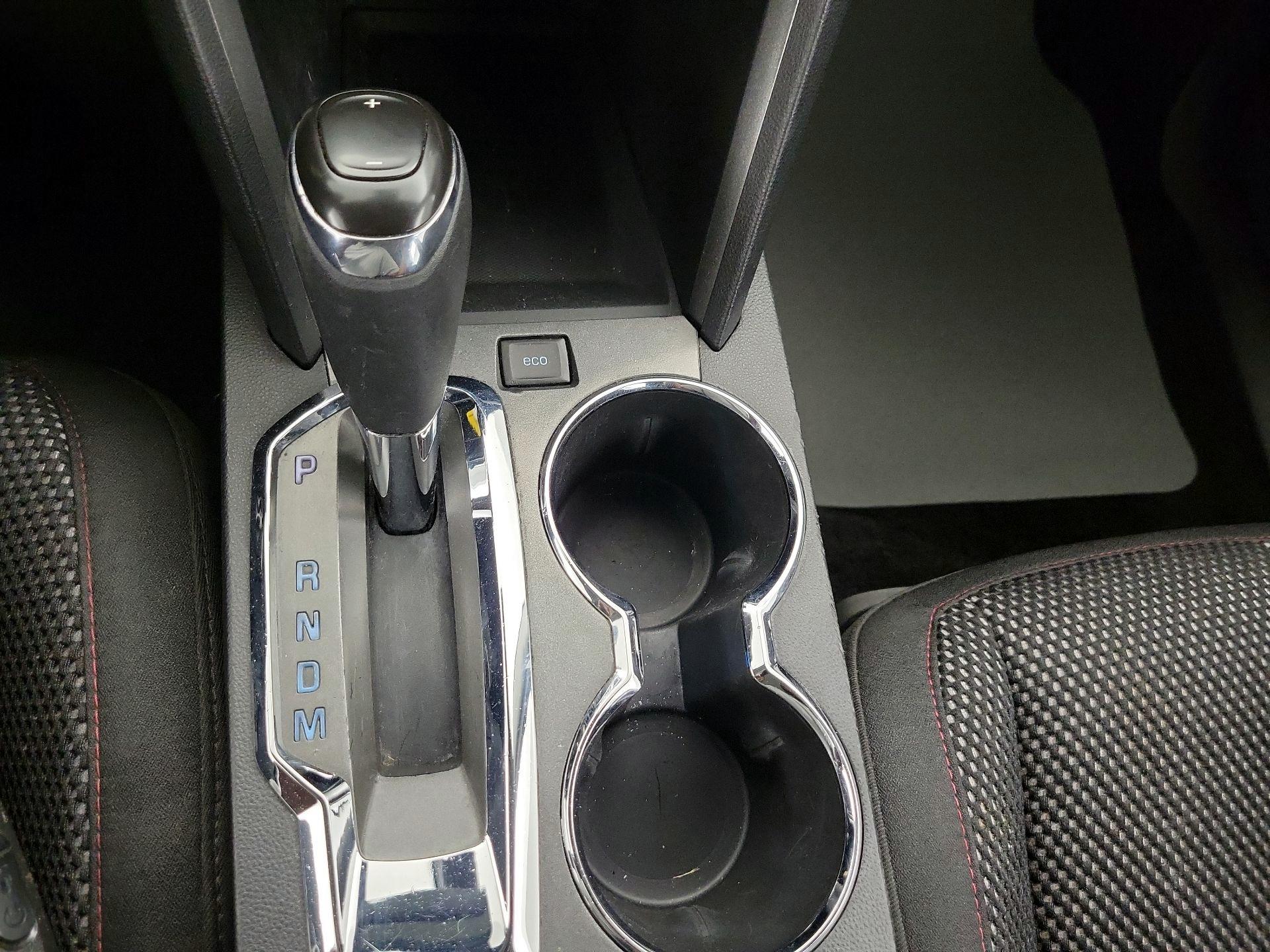 Thumbnail: 2016 Chevrolet Equinox - 16