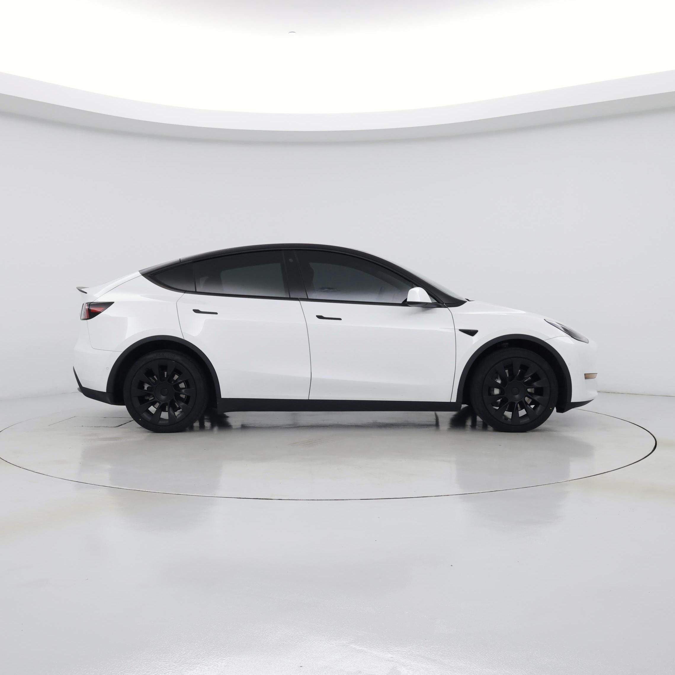 Thumbnail: 2022 Tesla Model Y - 7