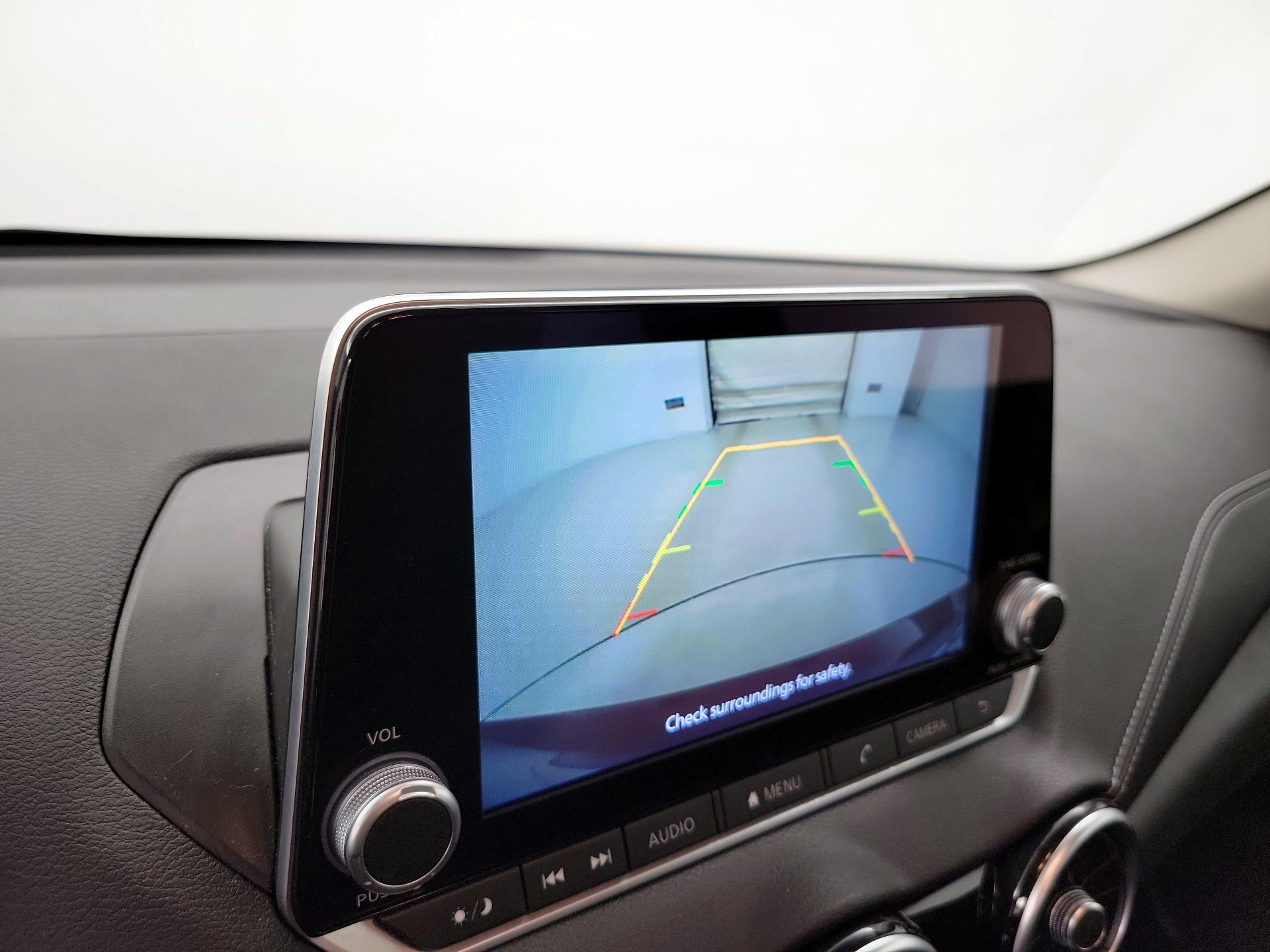 Thumbnail: 2023 Nissan Sentra - 14