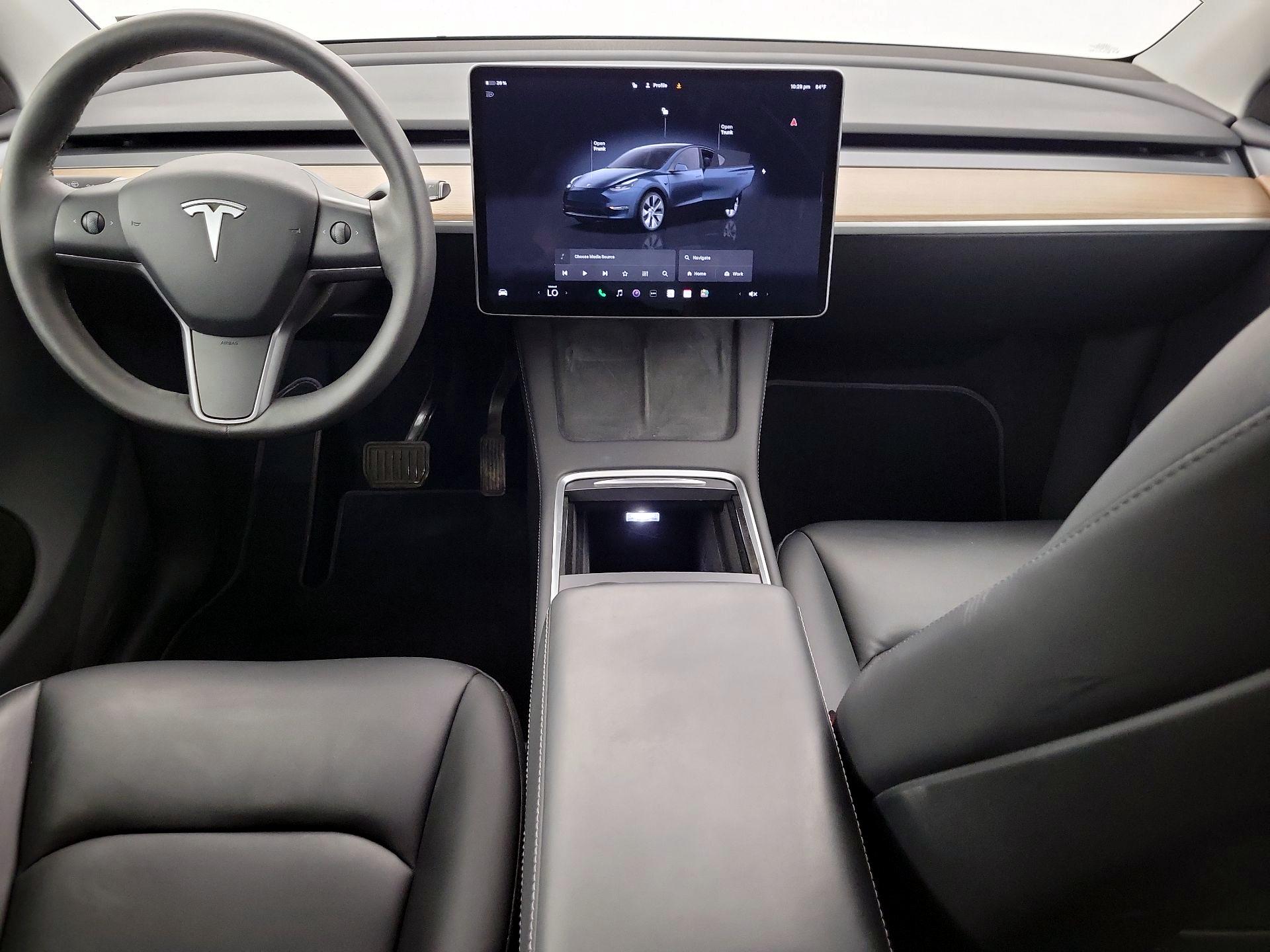 Thumbnail: 2024 Tesla Model Y - 9