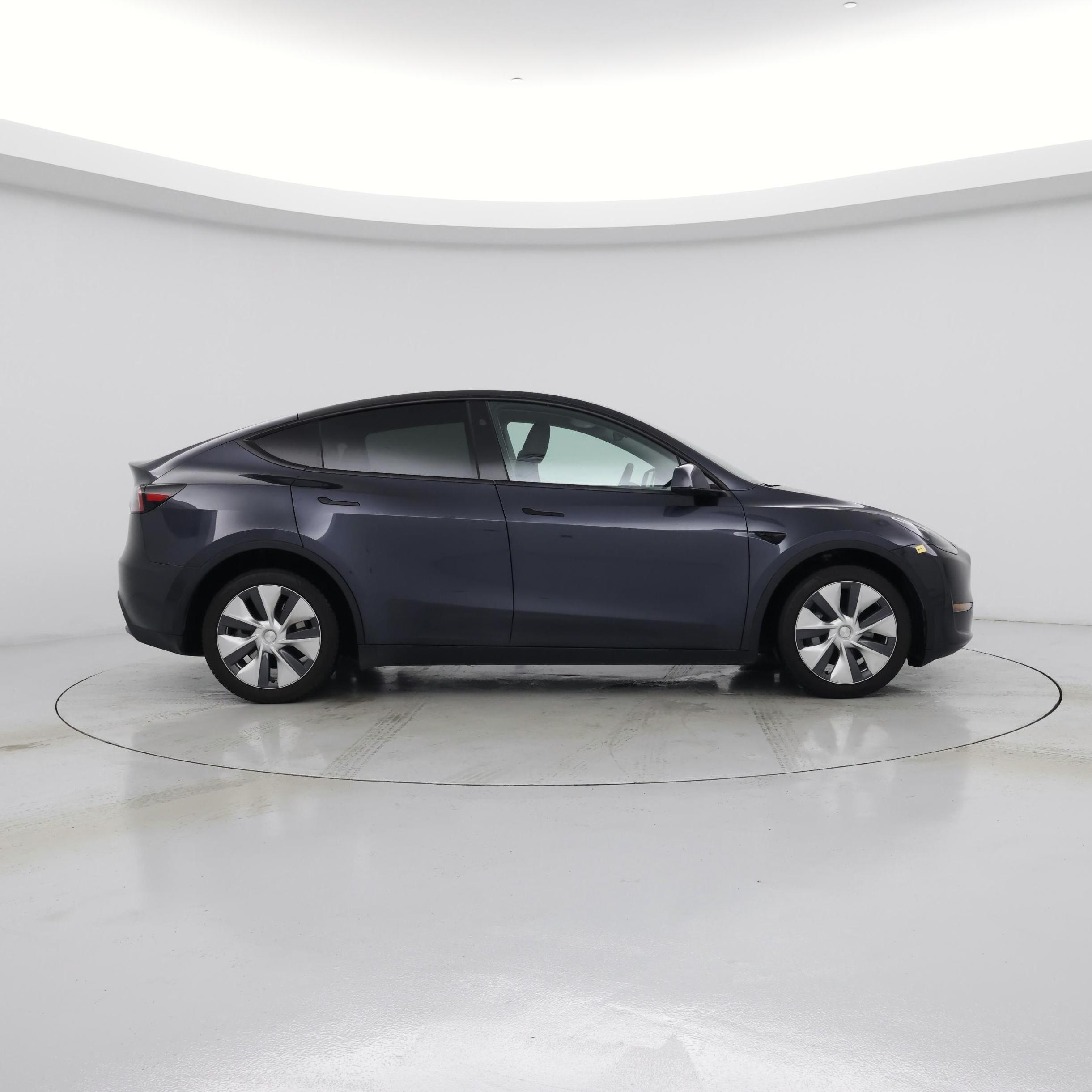 Thumbnail: 2024 Tesla Model Y - 7